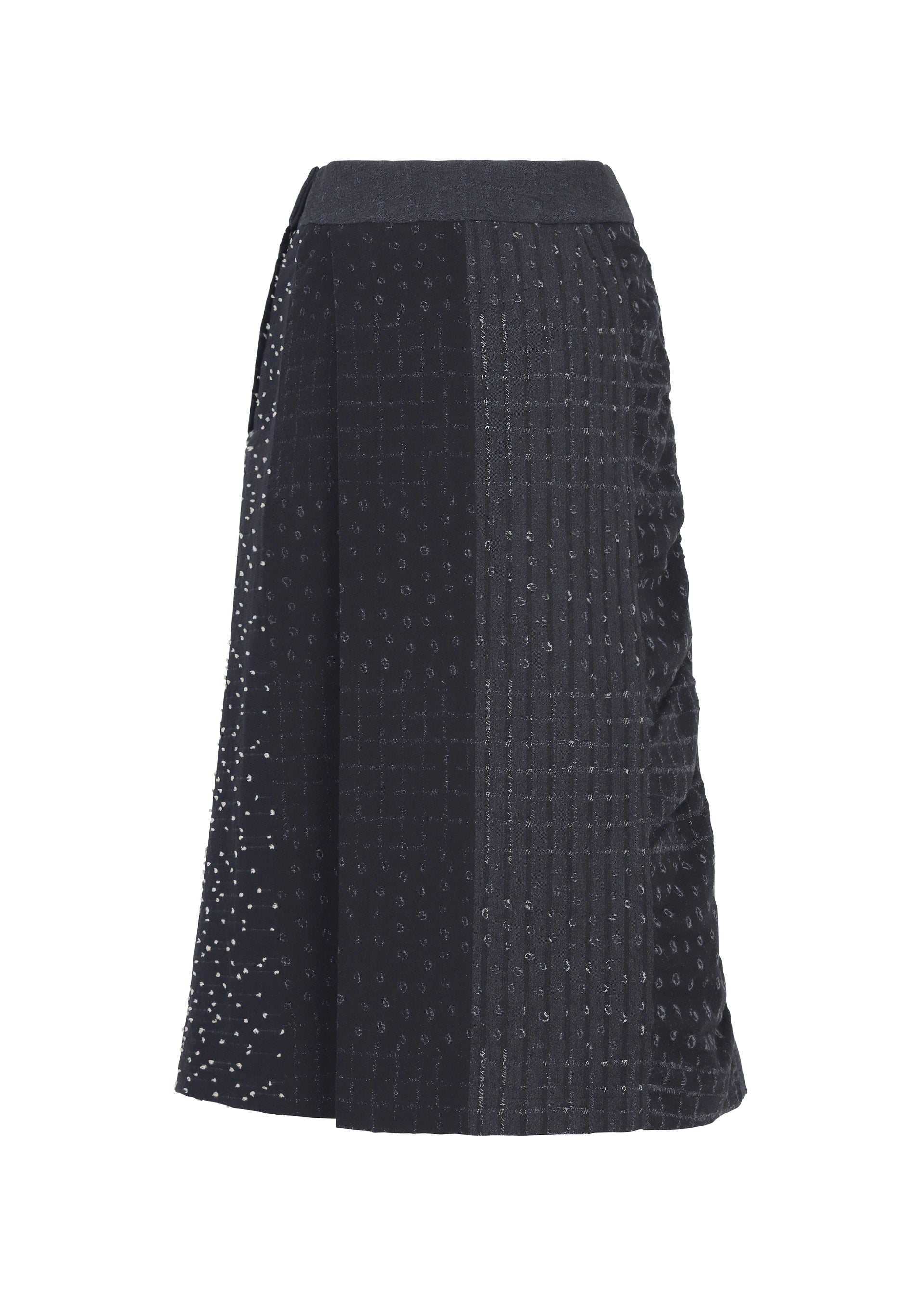 COLLAGE STRETCH Ⅰ – isseymiyake.com