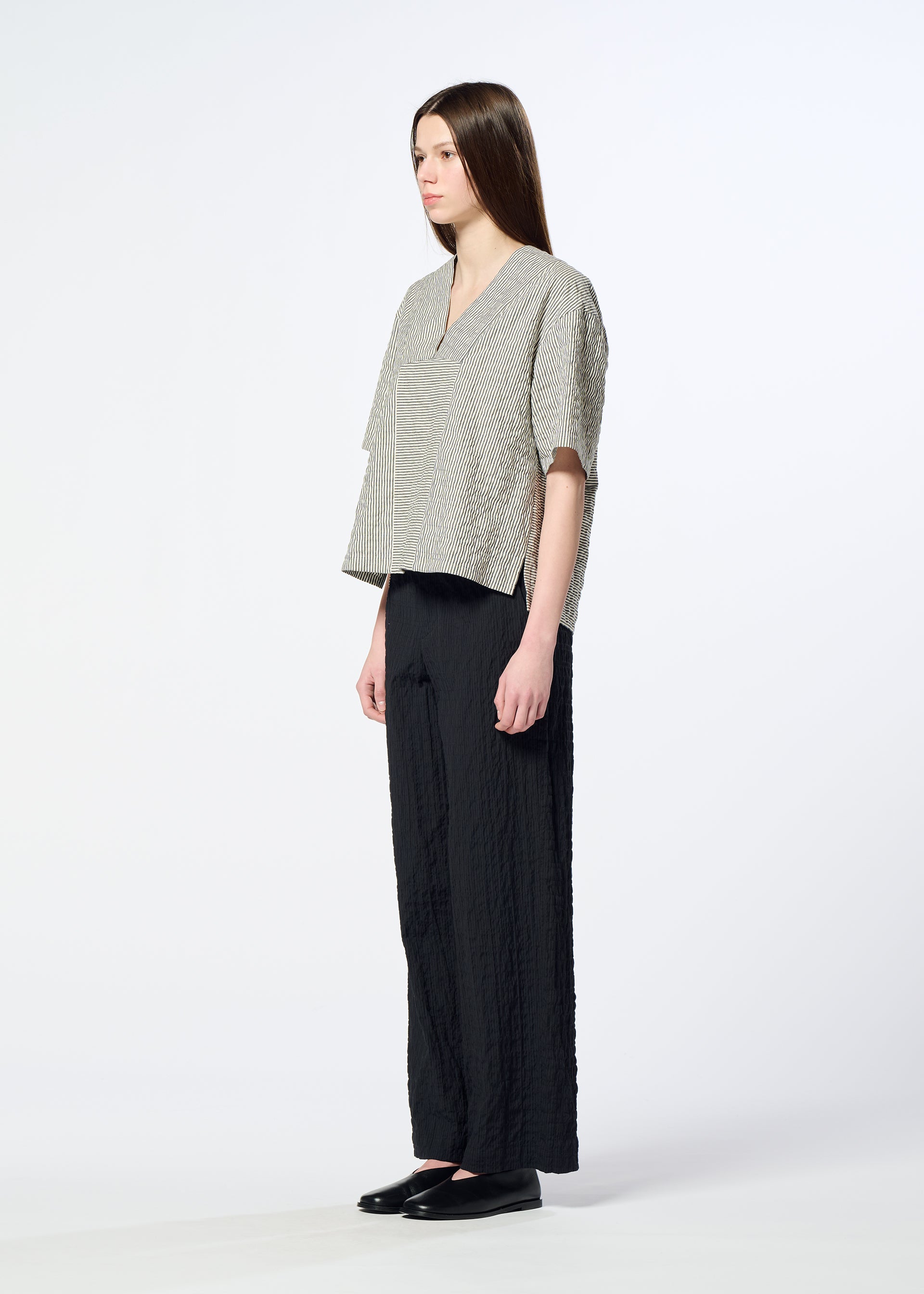 RIPPLE STRIPE – isseymiyake.com