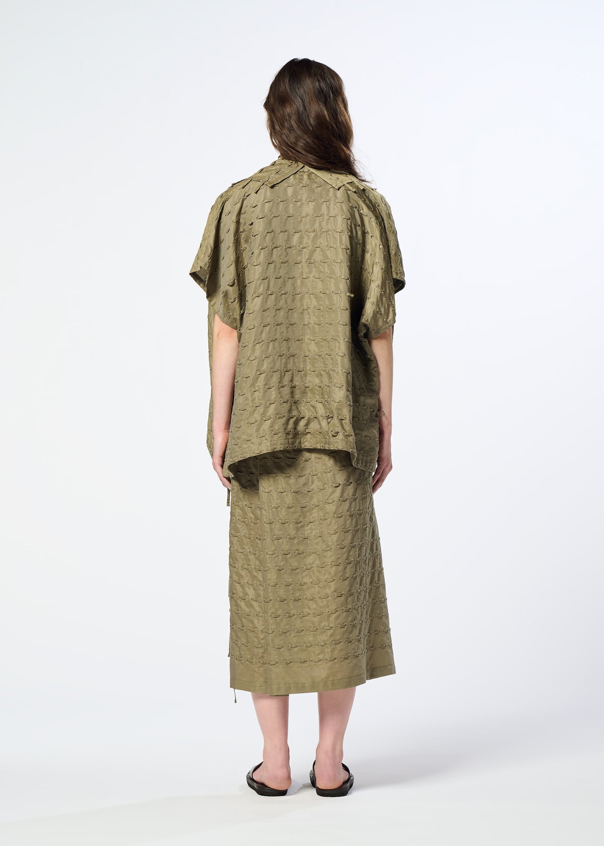 HOLE & LINE、ウィメンズ_トップス_カーディガン、着用画像3