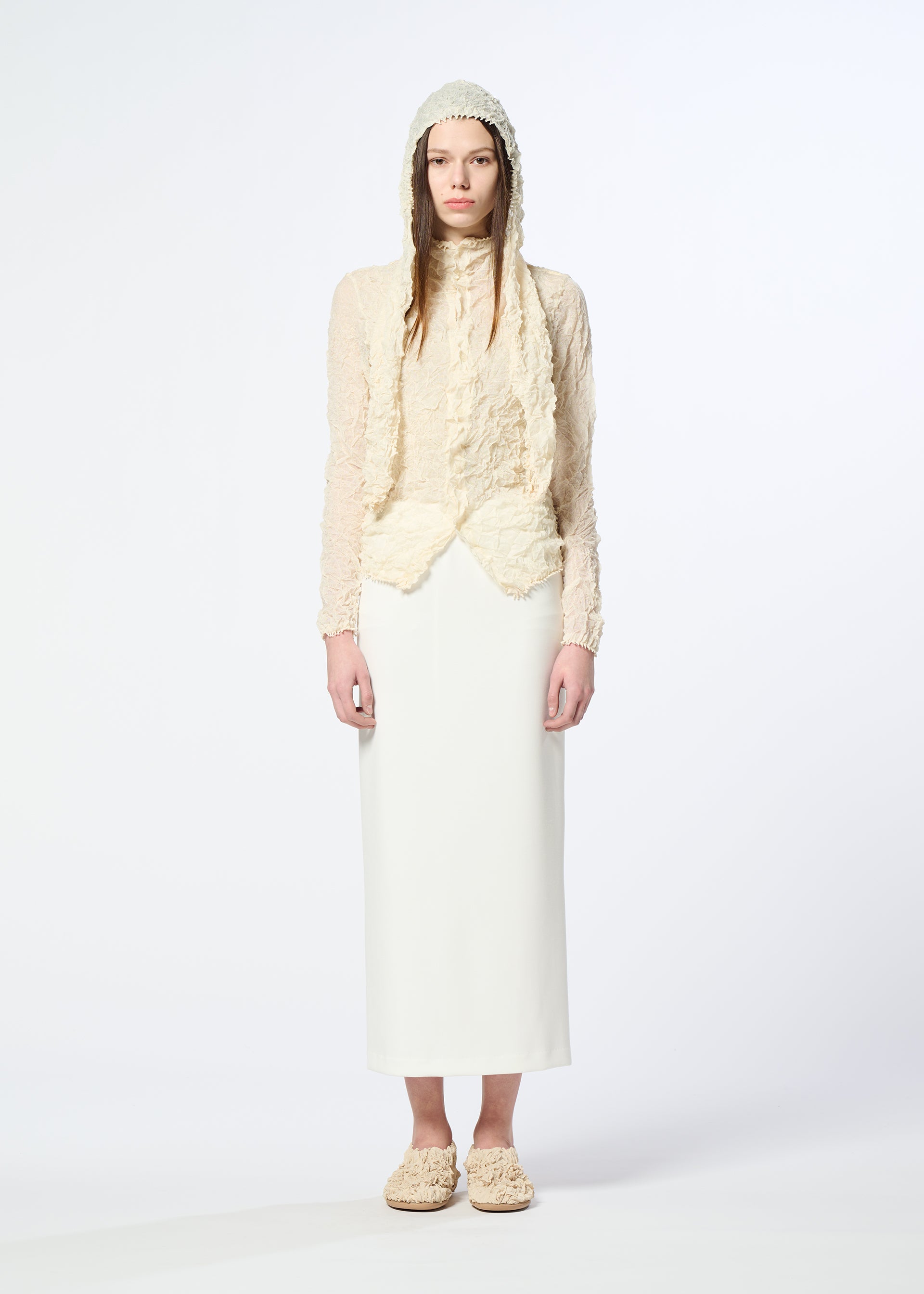KUMO SHIBORI KNIT SHEER – isseymiyake.com