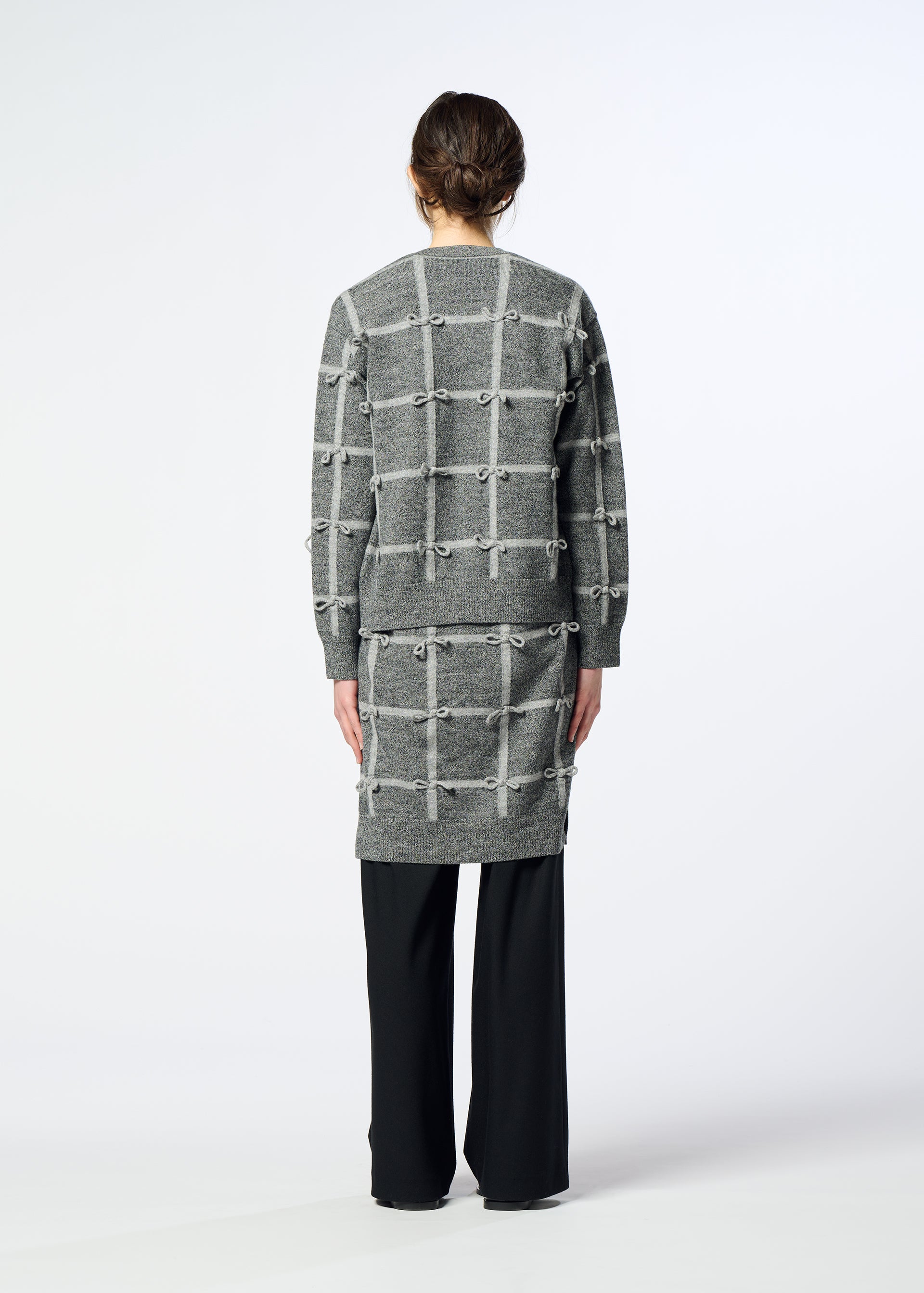 RIBBON KNIT – isseymiyake.com