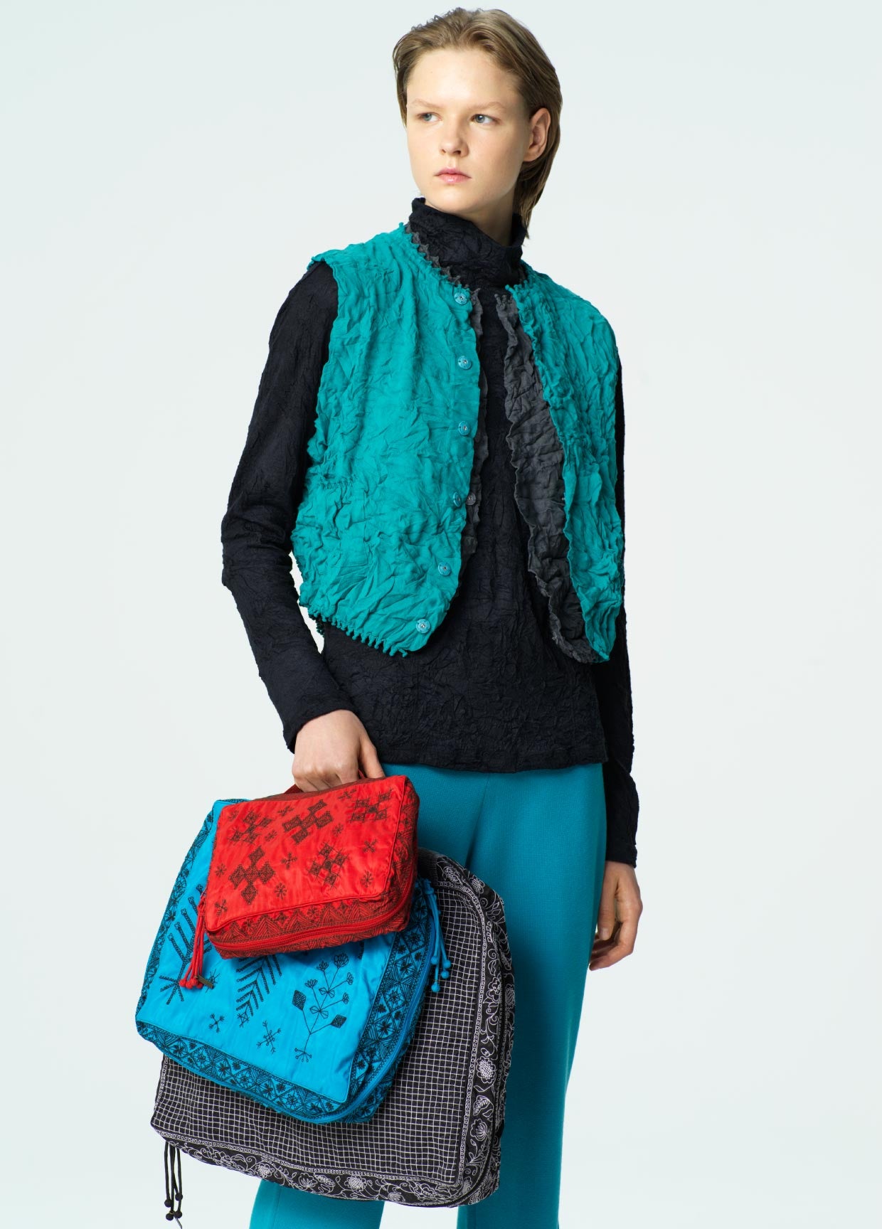 HaaT ルック – isseymiyake.com