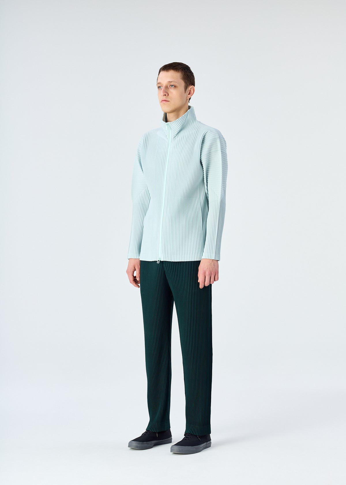 COLOR PLEATS、メンズ_パンツ、着用画像2