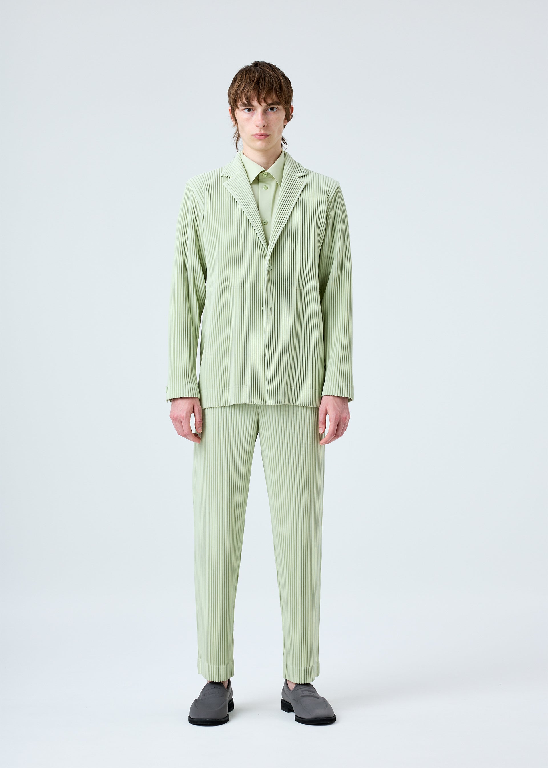 メンズ/パンツ – isseymiyake.com メンズ/パンツ – isseymiyake.com