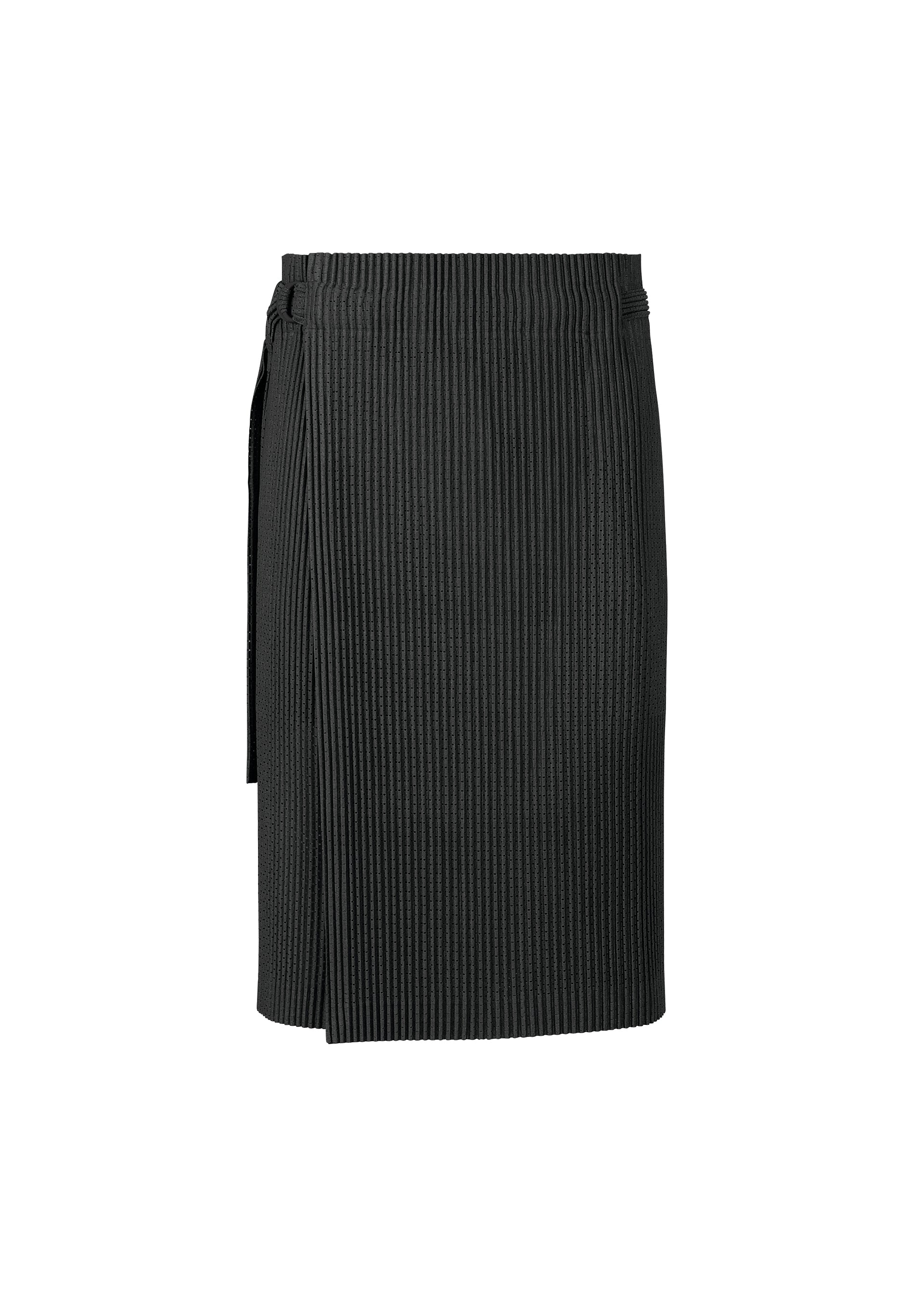 LIGHT MESH – isseymiyake.com 