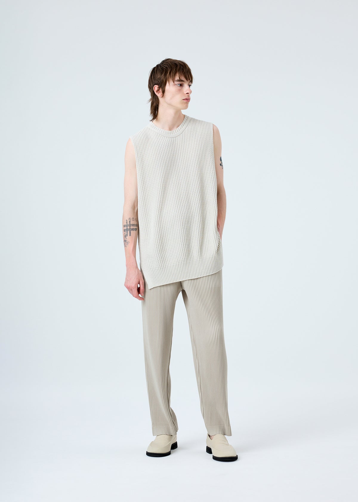 COMMON KNIT – isseymiyake.com