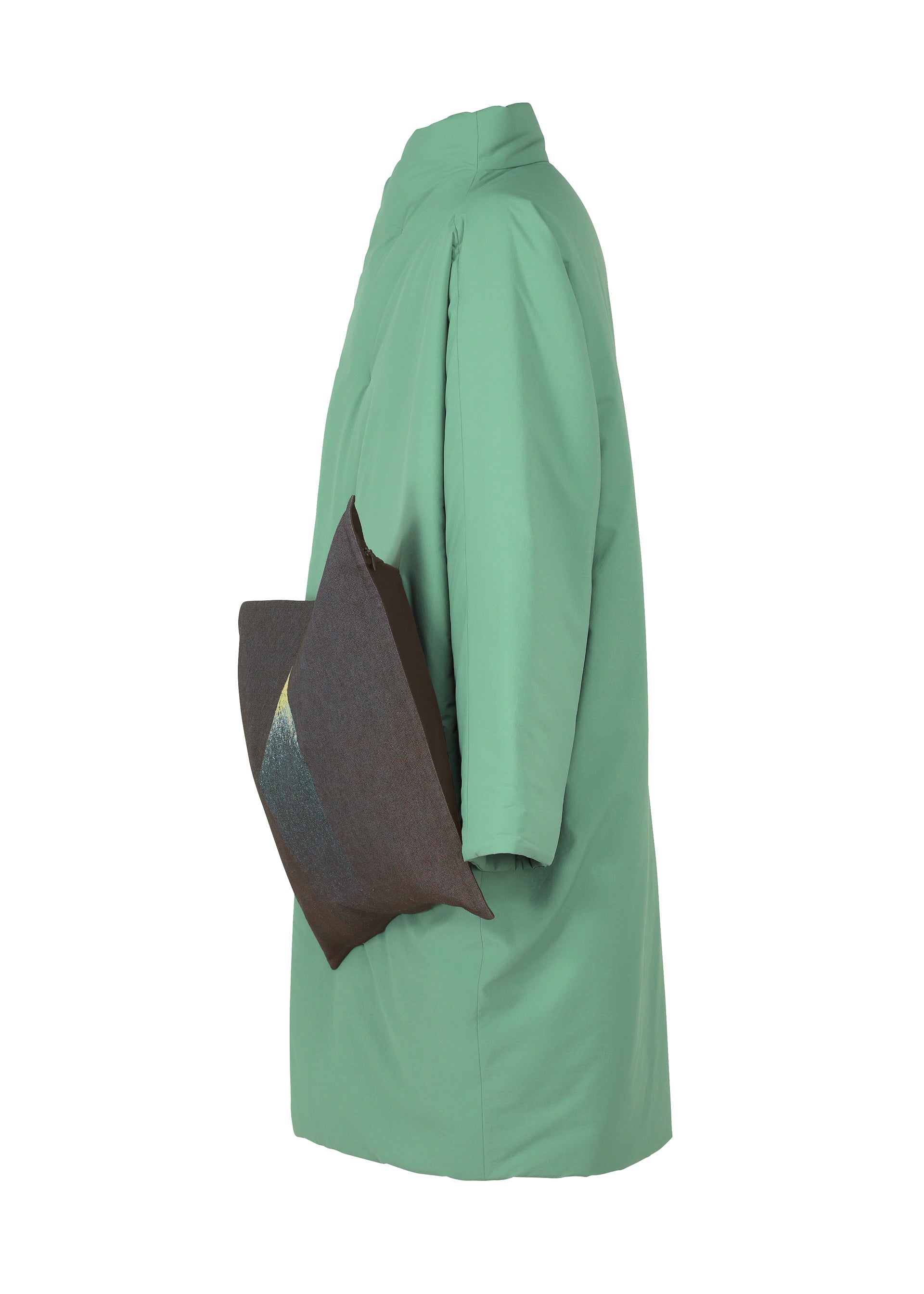 ISSEY MIYAKE オフホワイトコート