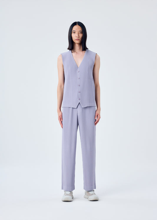 TAILORED PLEATS 2、メンズ_トップス_ベスト、着用画像1