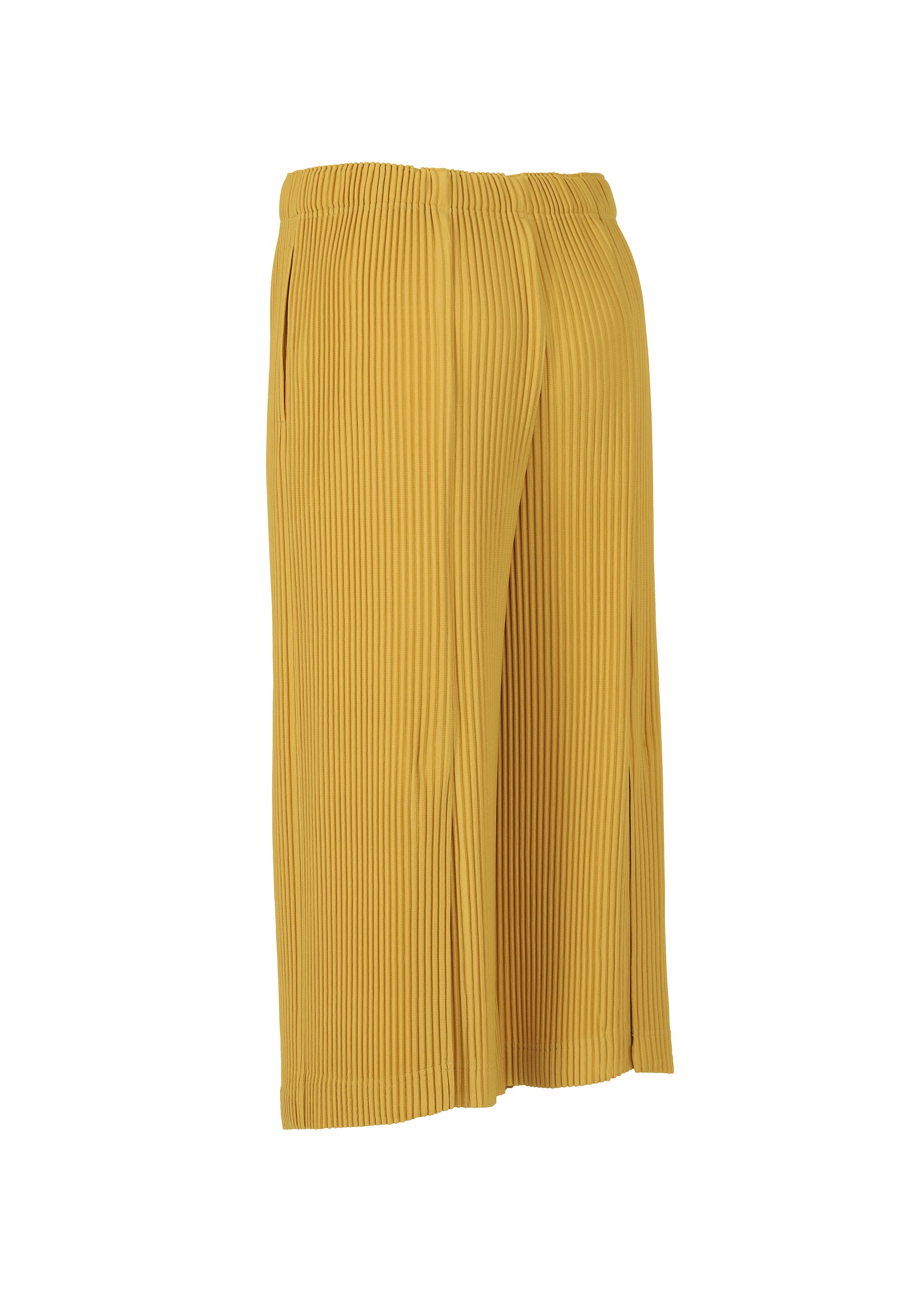 MONTHLY COLOR JUNE – isseymiyake.com
