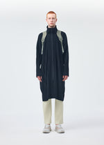 PLEATS BACKPACK、バッグ&財布_バックパック、着用画像1