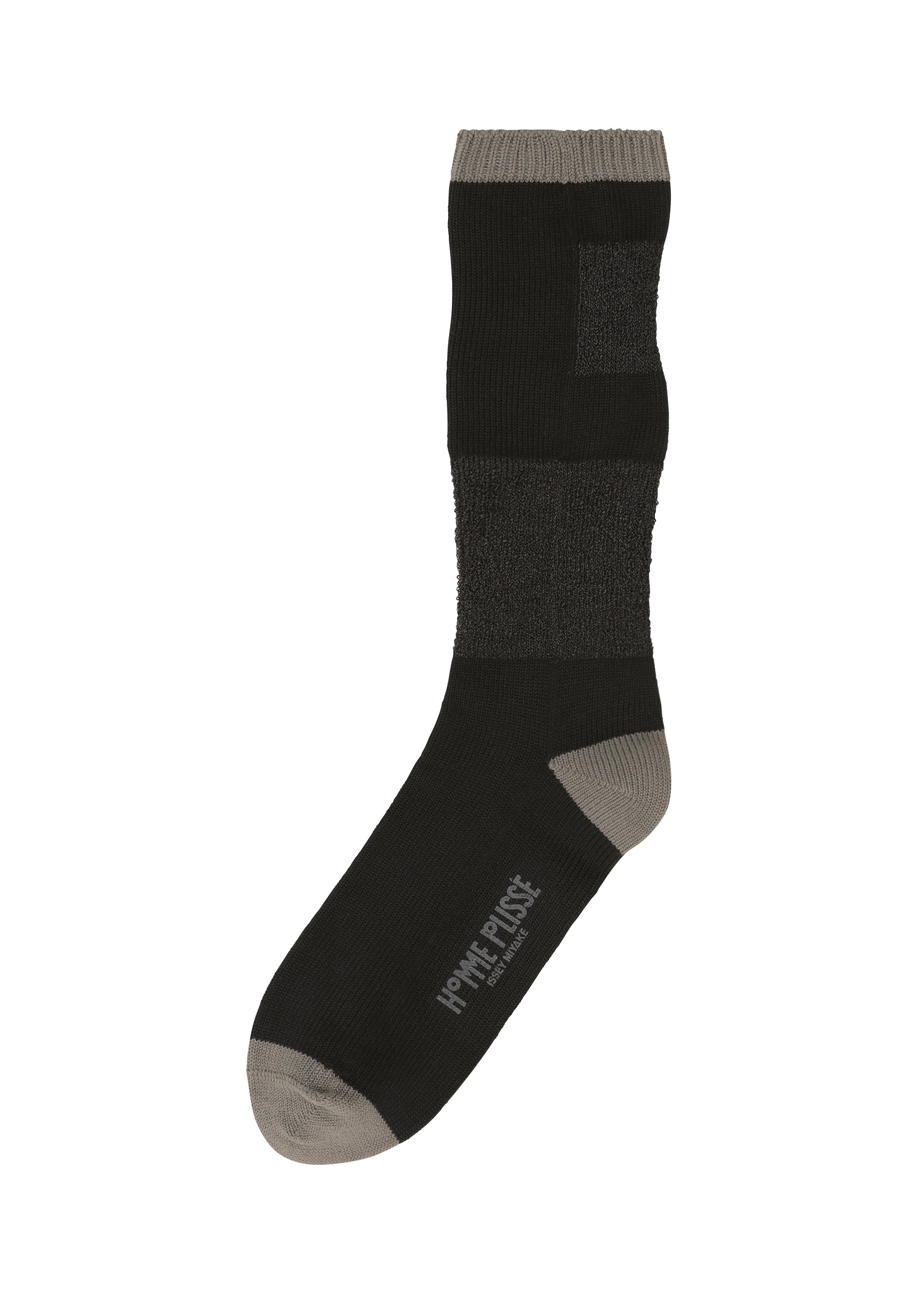 Issey miyake ソックス SCULPTURAL SOCKS – isseymiyake.com