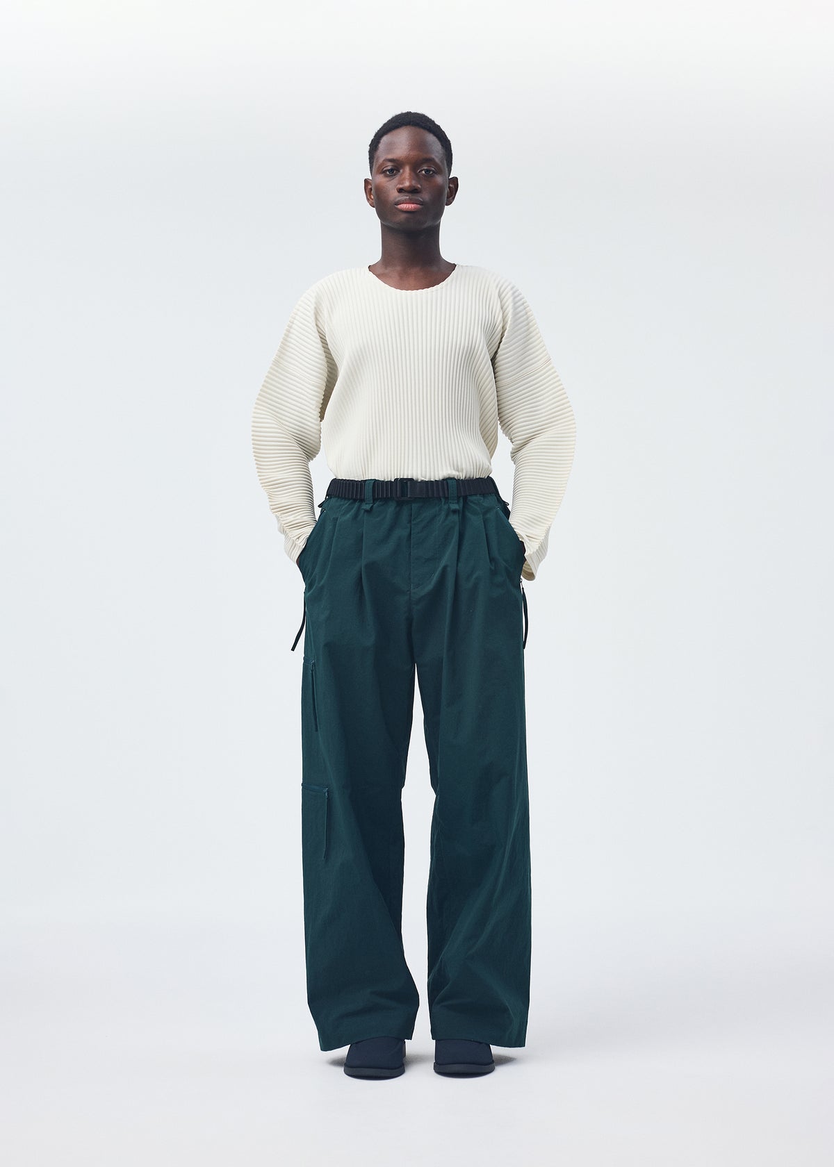 QUARRY PANTS、メンズ_パンツ、着用画像1
