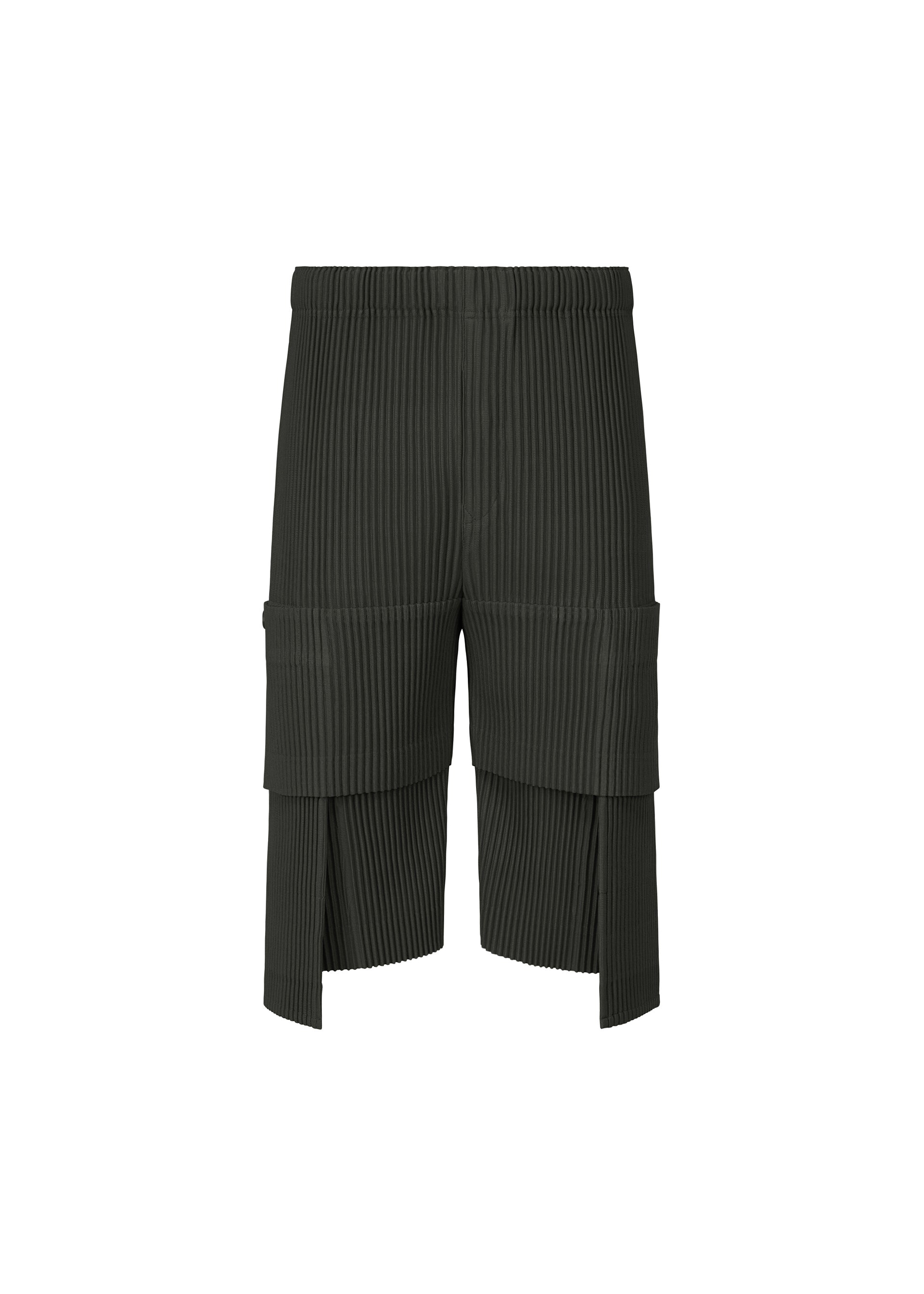 PLEATS PLEASE イッセイミヤケ プリーツ ポケット付 ハーフパンツ MULTI-POCKET – isseymiyake.com
