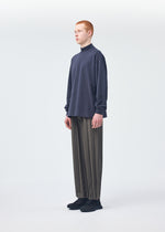 Black Turtleneck Top、メンズ_トップス_トップ、着用画像2