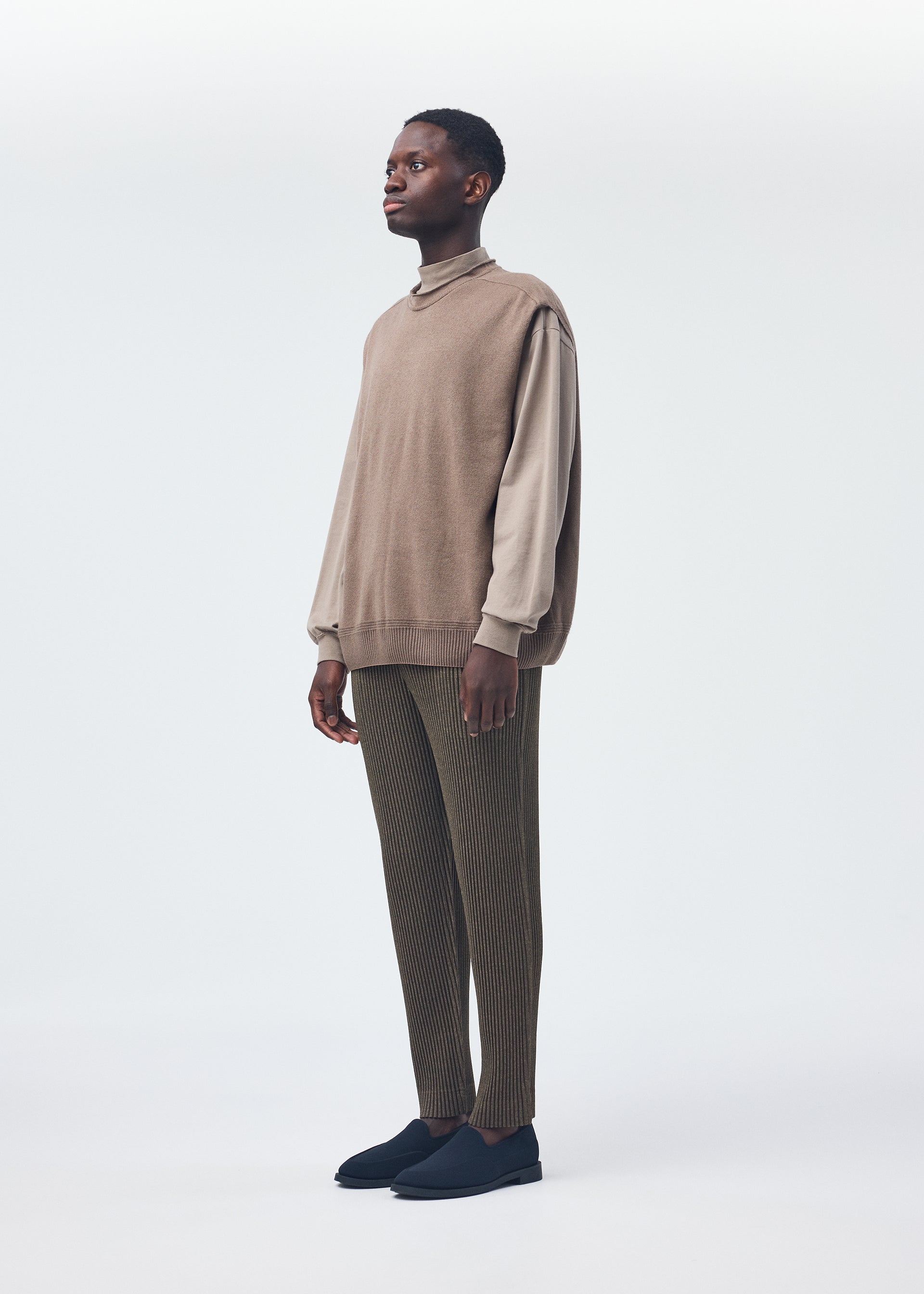 HP CASHMERE – isseymiyake.com