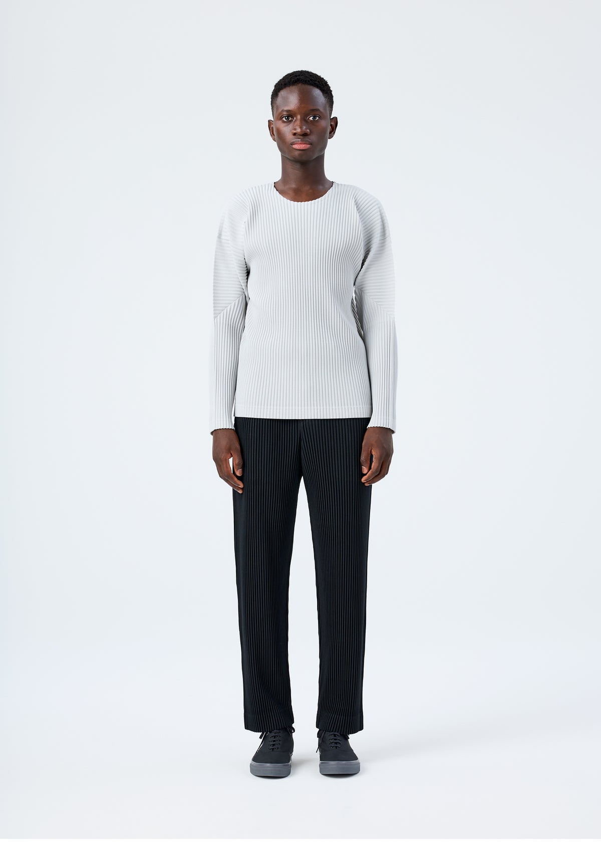 BASICS、メンズ_トップス_トップ、着用画像1