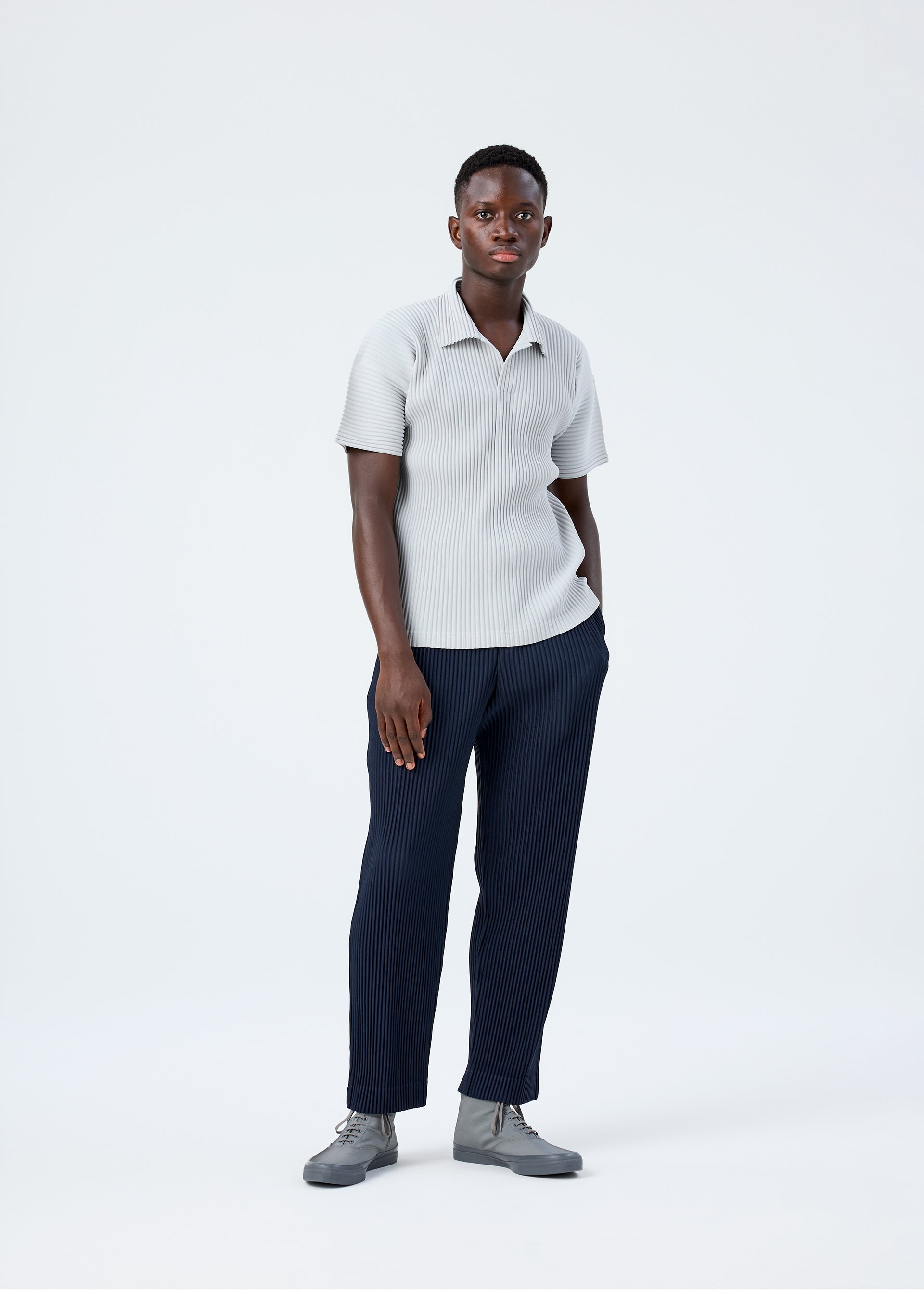 BASICS – isseymiyake.com