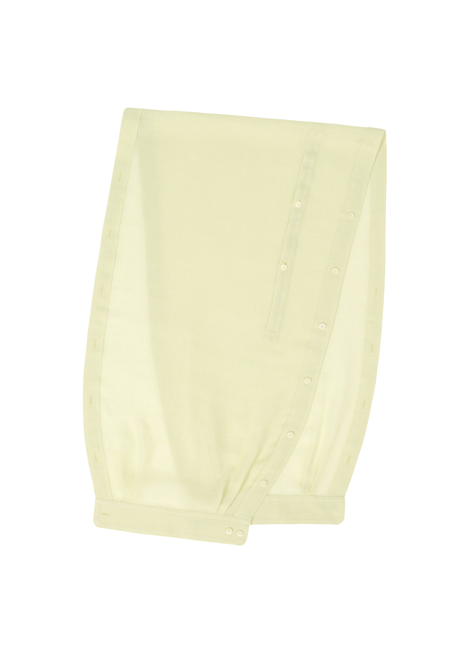 SLEEVED STOLE – isseymiyake.com