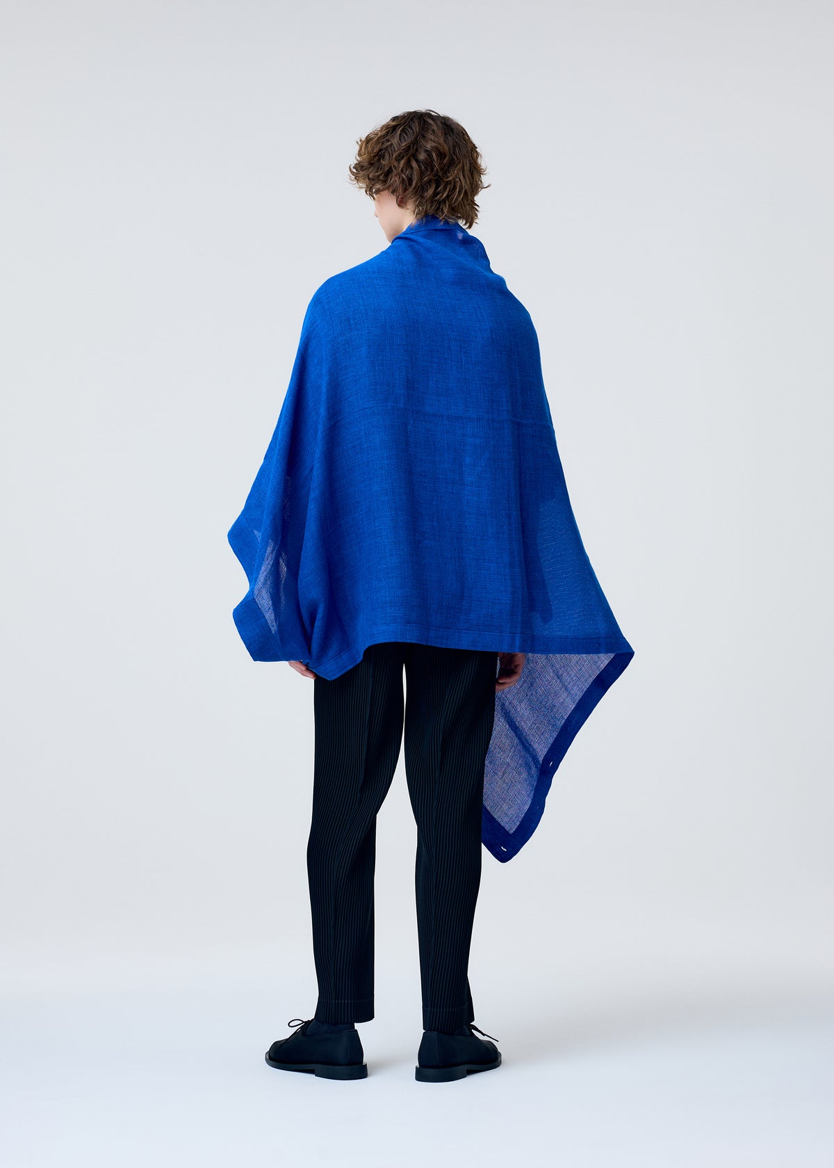 SLEEVED STOLE、アクセサリー&その他_ストール、着用画像4