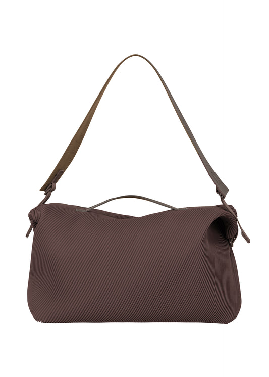 PLEATS TRAVEL BAG、バッグ&財布_ショルダーバッグ、ブラック