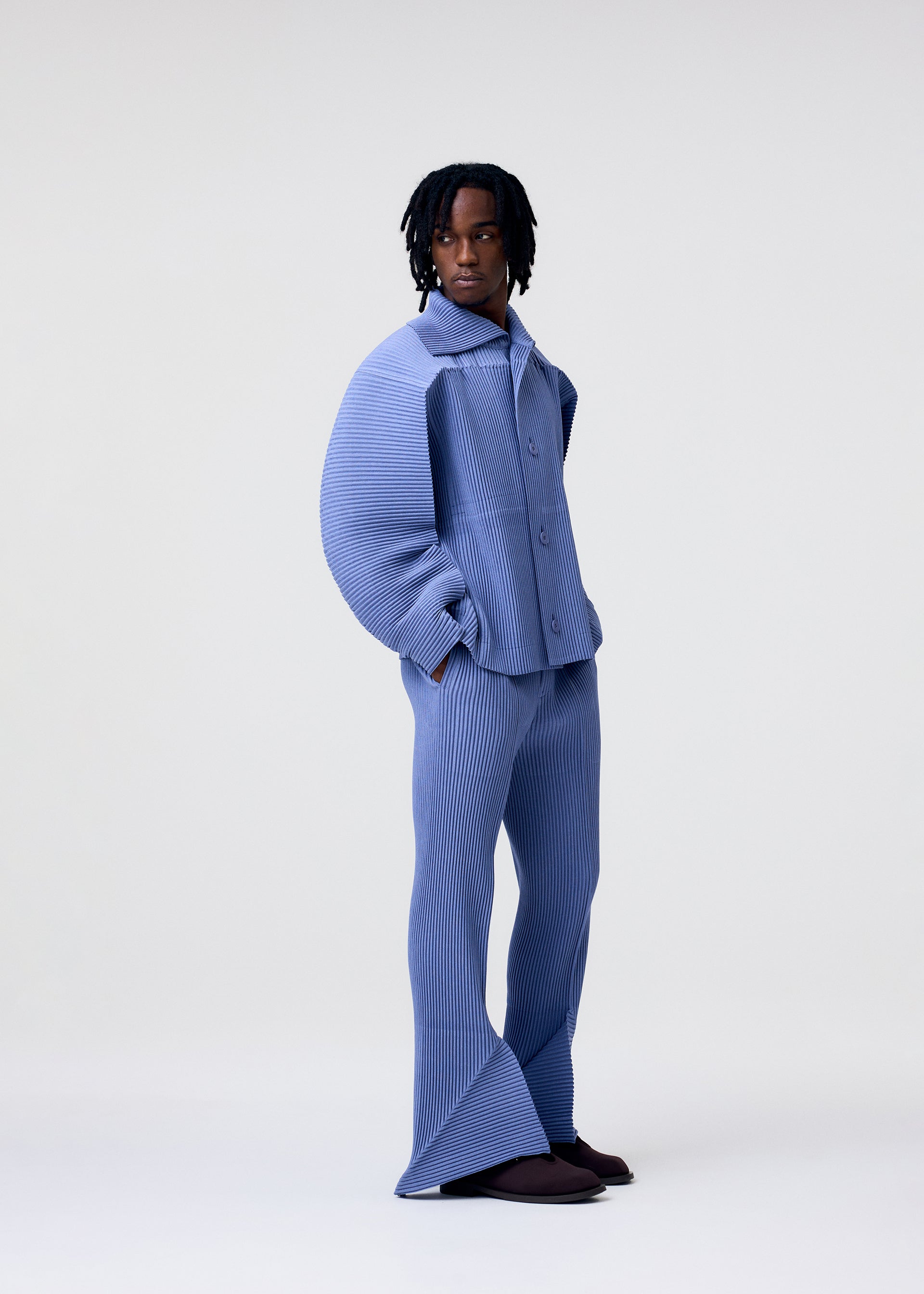 LINEN LIKE – isseymiyake.com