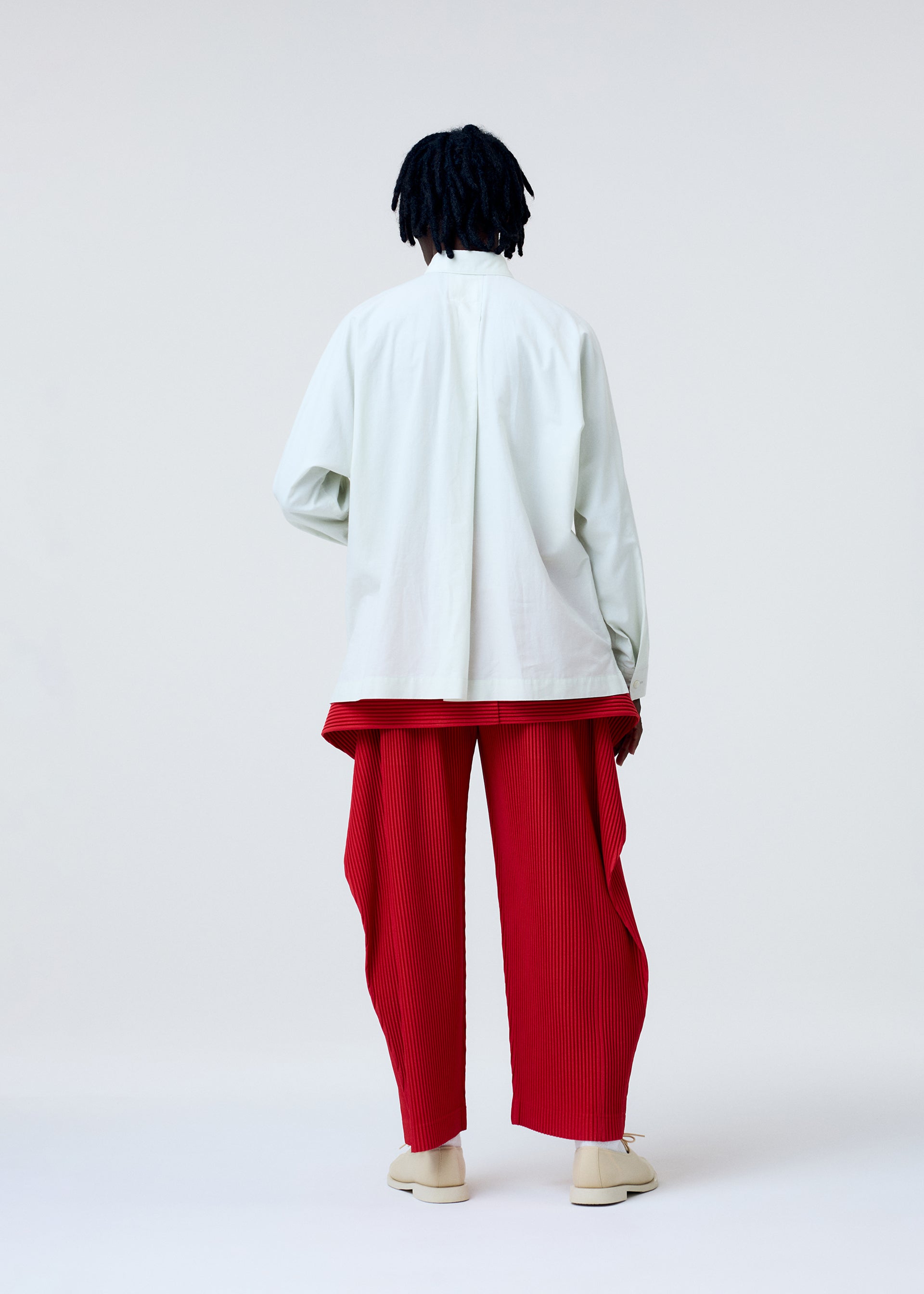 STREAMLINE SHIRT – isseymiyake.com