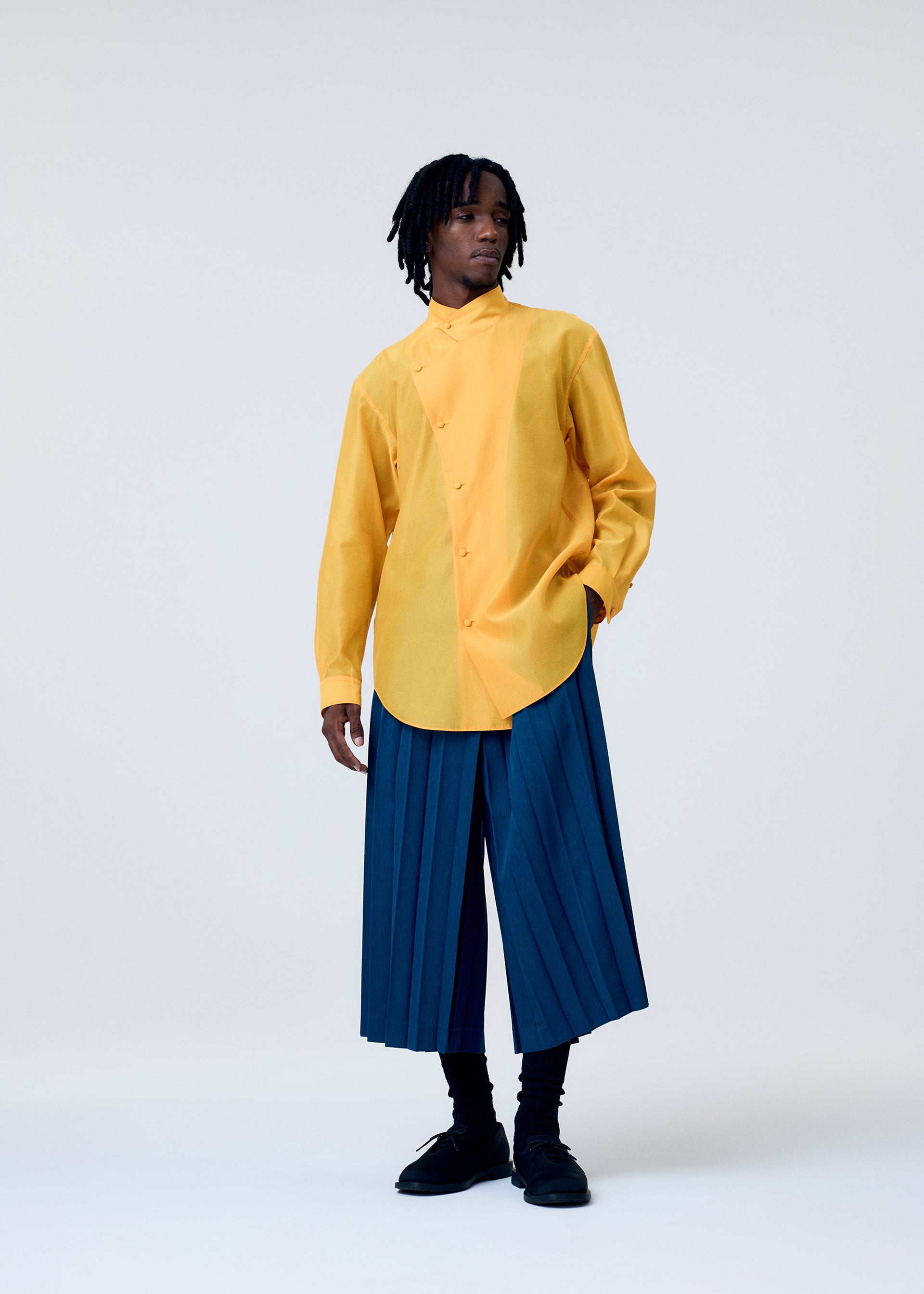 メンズ／トップス – isseymiyake.com