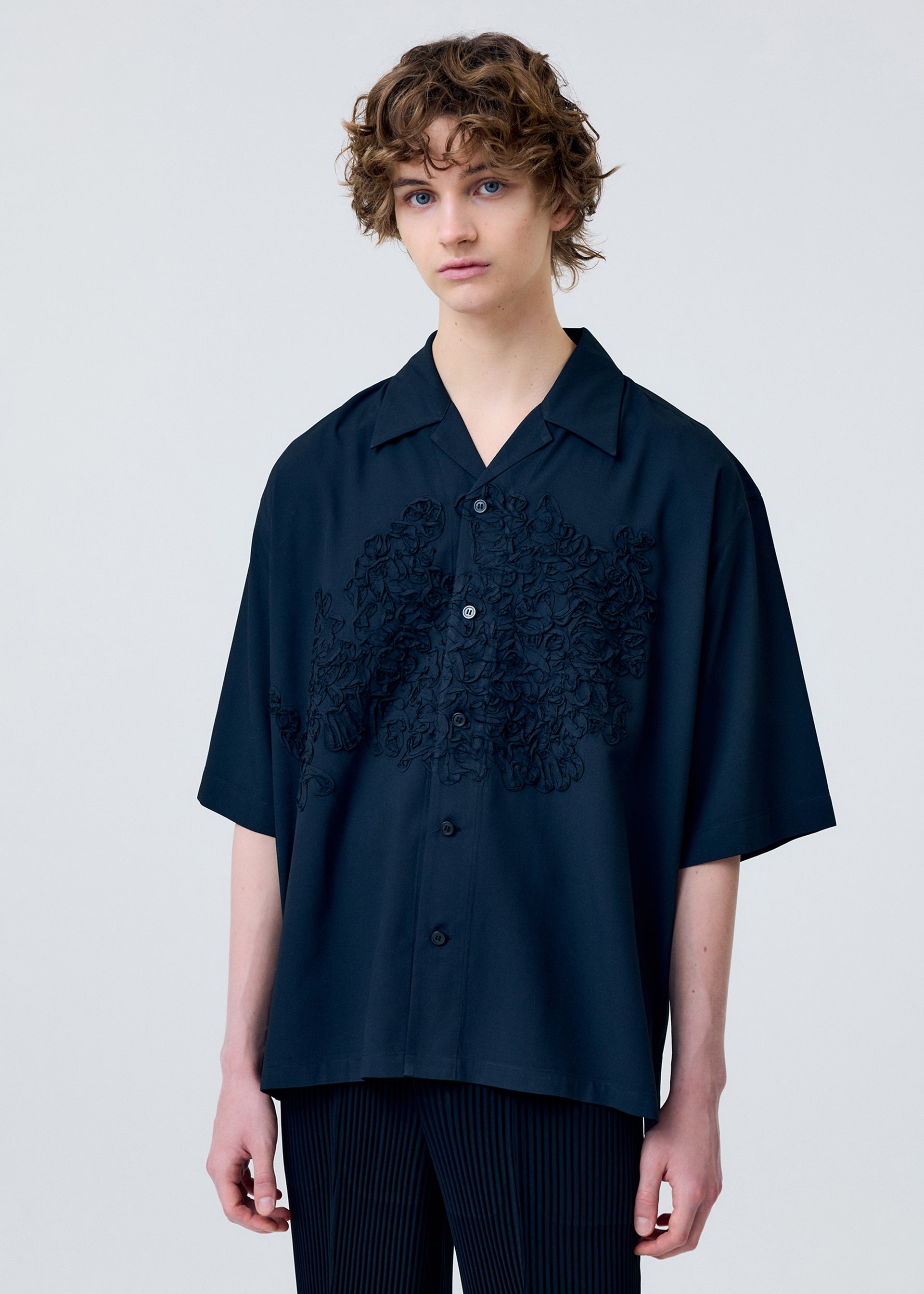 EMBROIDERY PRESS SHIRT – isseymiyake.com