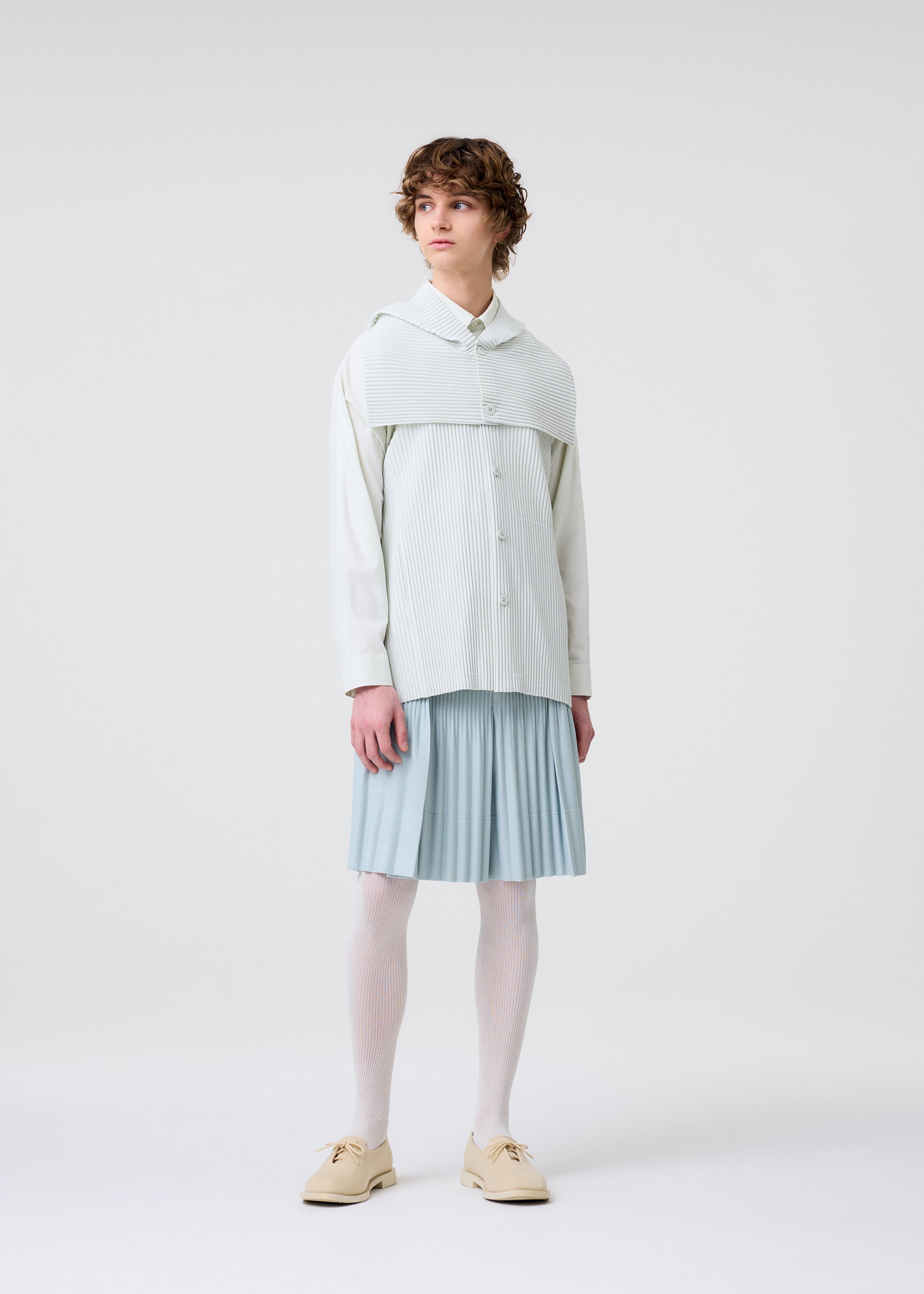MONTHLY COLORS : JUNE – isseymiyake.com