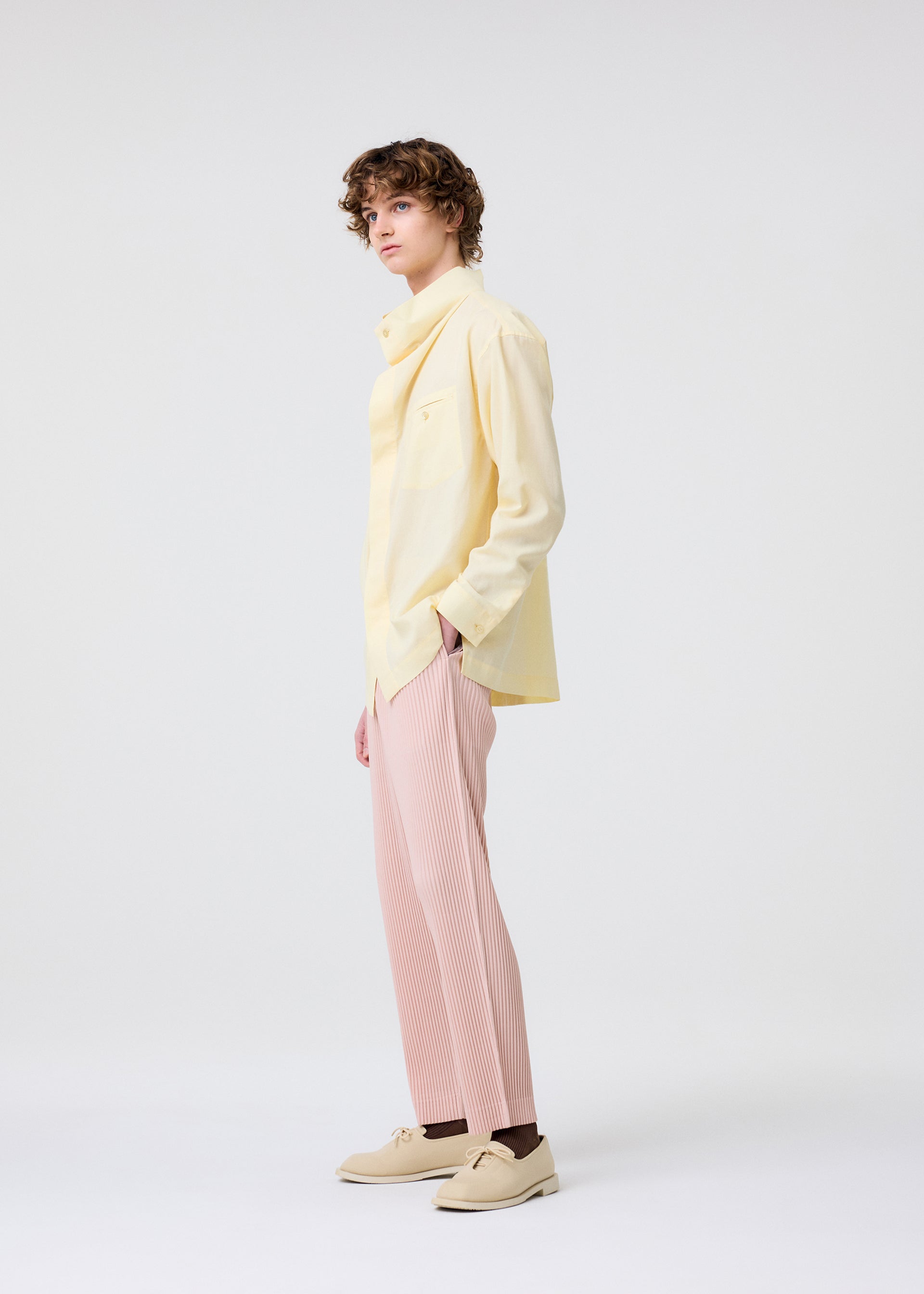 COLOR PLEATS 2 – isseymiyake.com