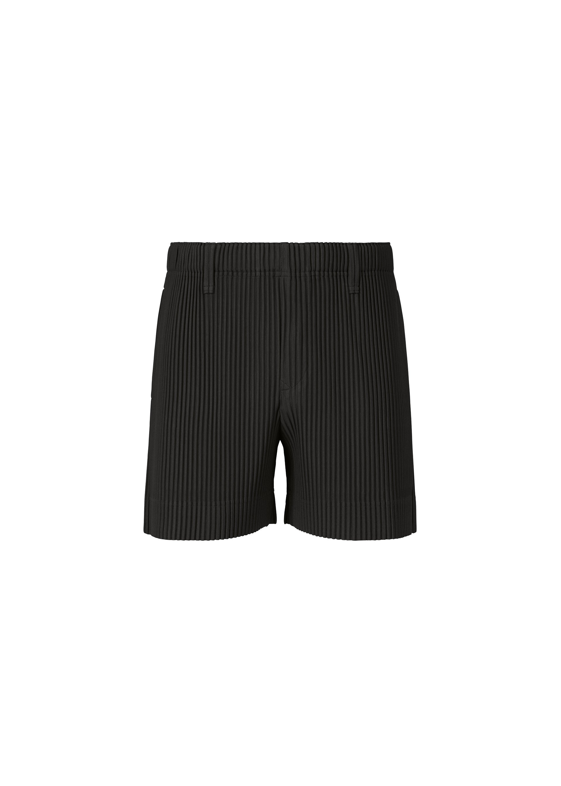 TAILORED PLEATS 3 – isseymiyake.com