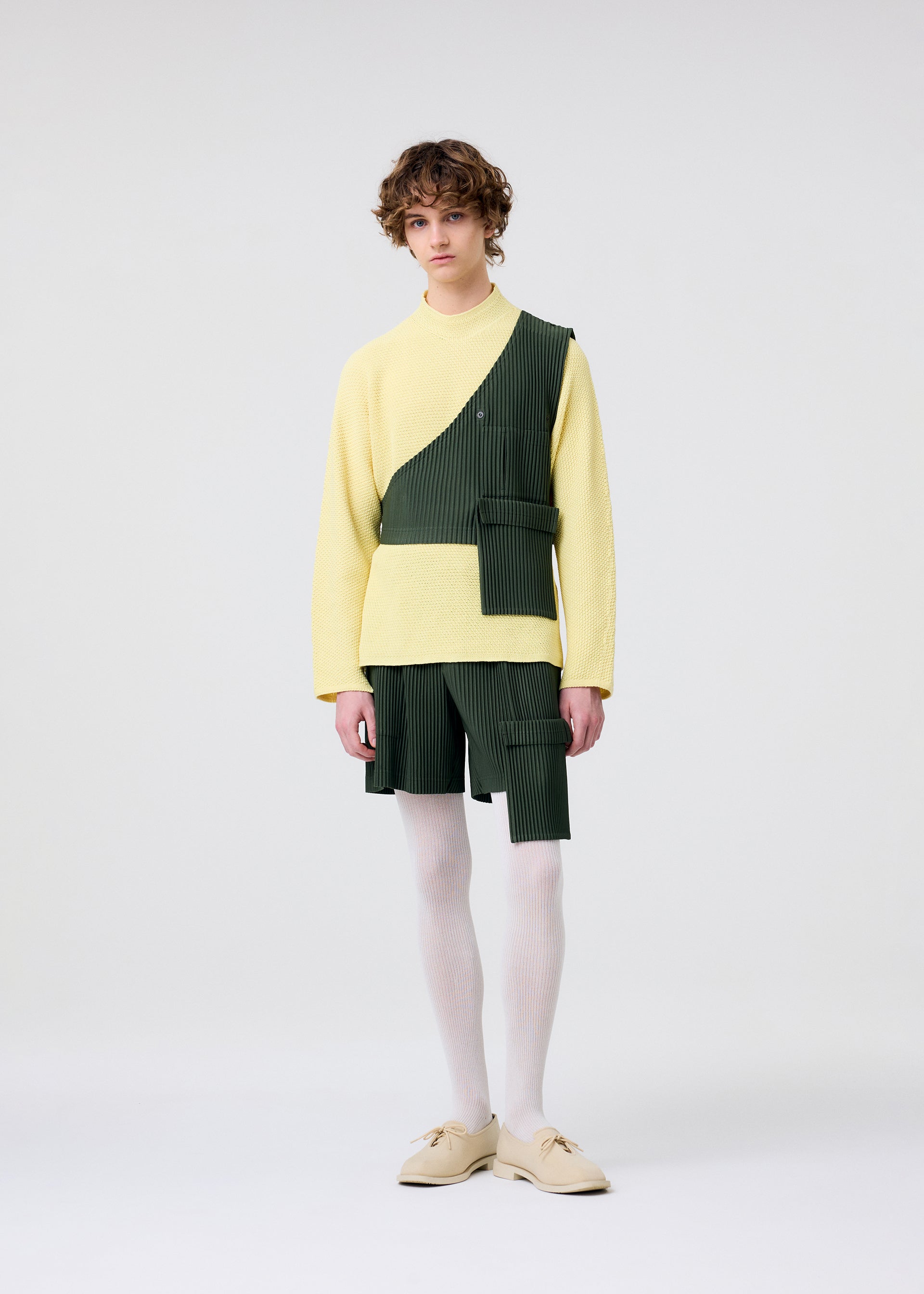 PAINTER'S GEAR – isseymiyake.com