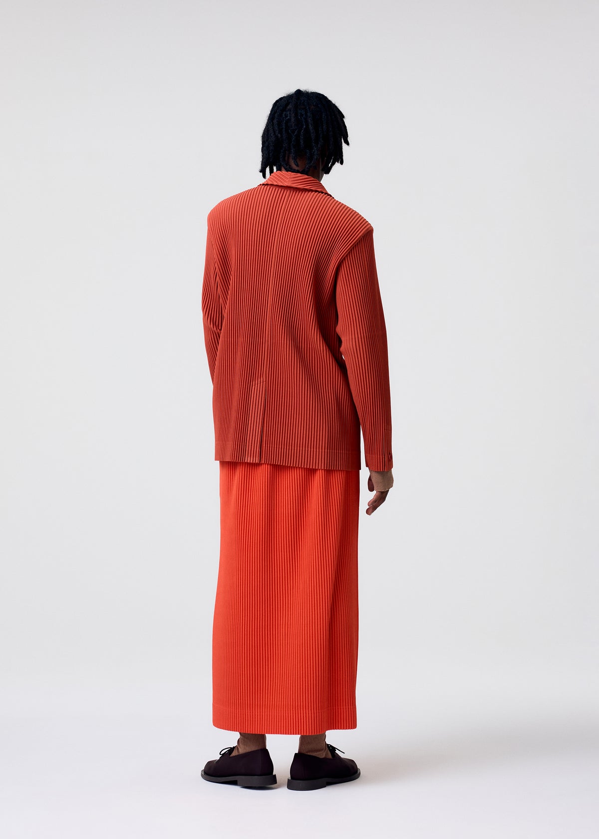 COLORFUL PLEATS BOTTOMS、メンズ_スカート、着用画像2