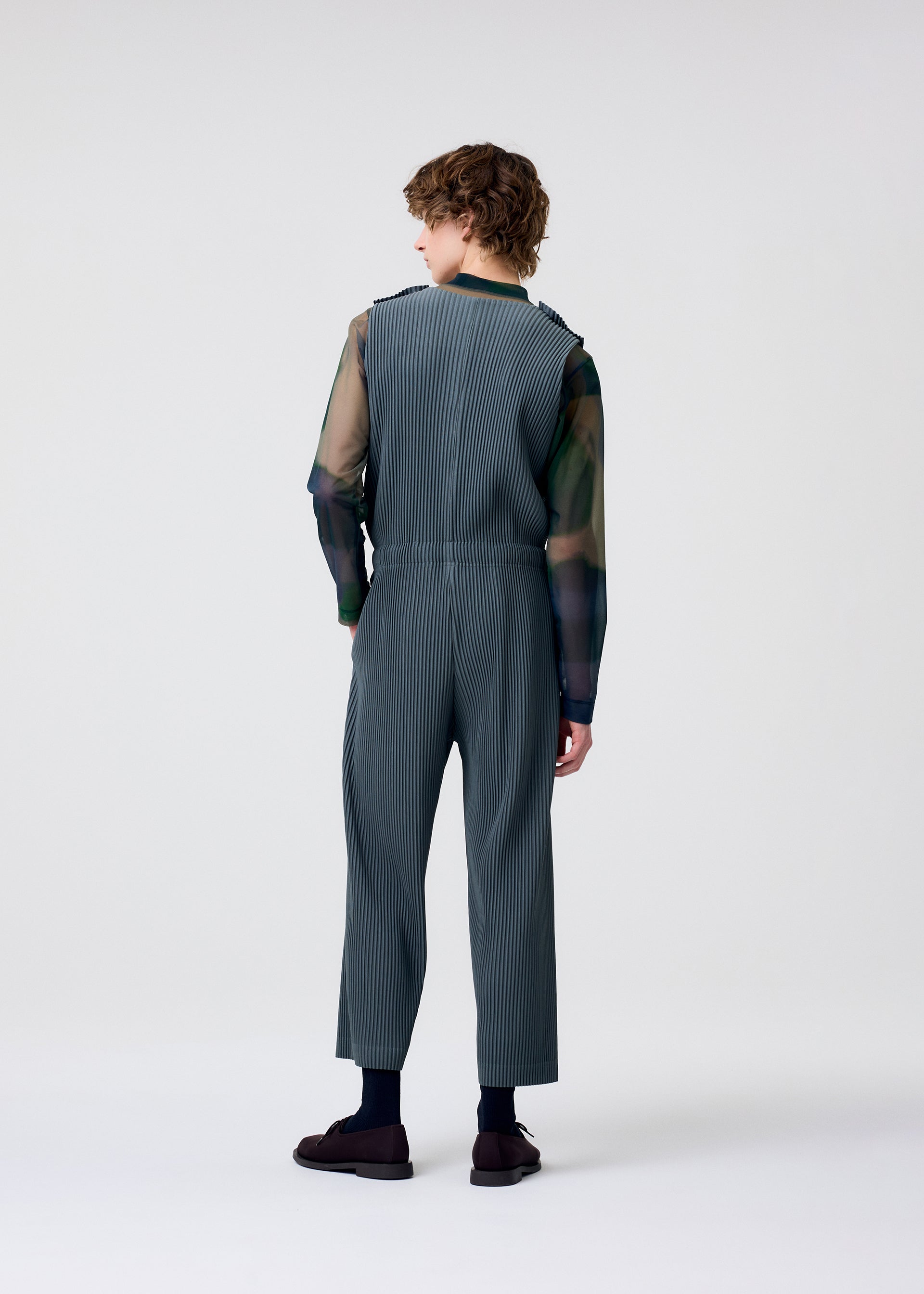PLEATS BOTTOMS 2 – isseymiyake.com