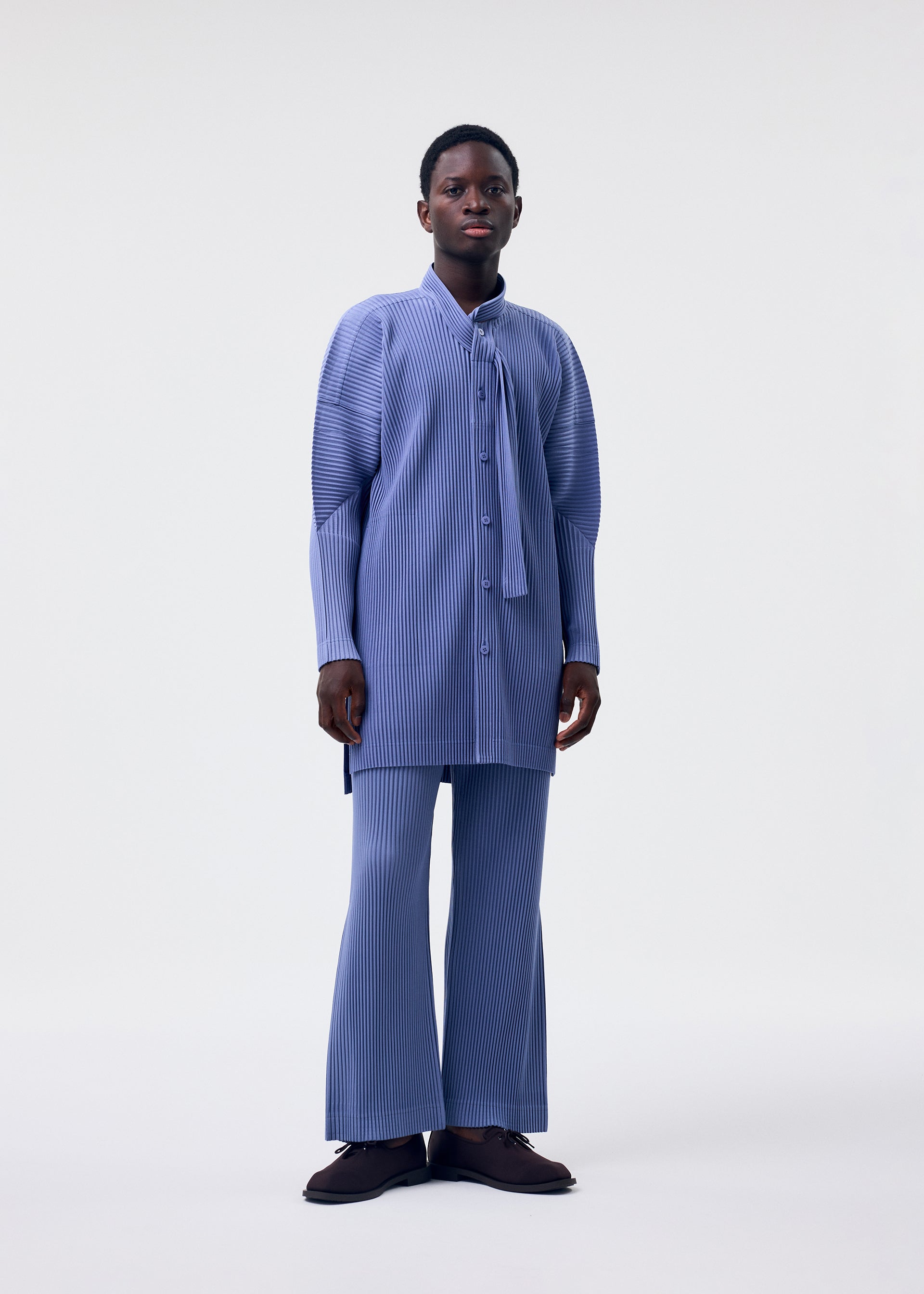 MONTHLY COLORS : FEBRUARY – isseymiyake.com