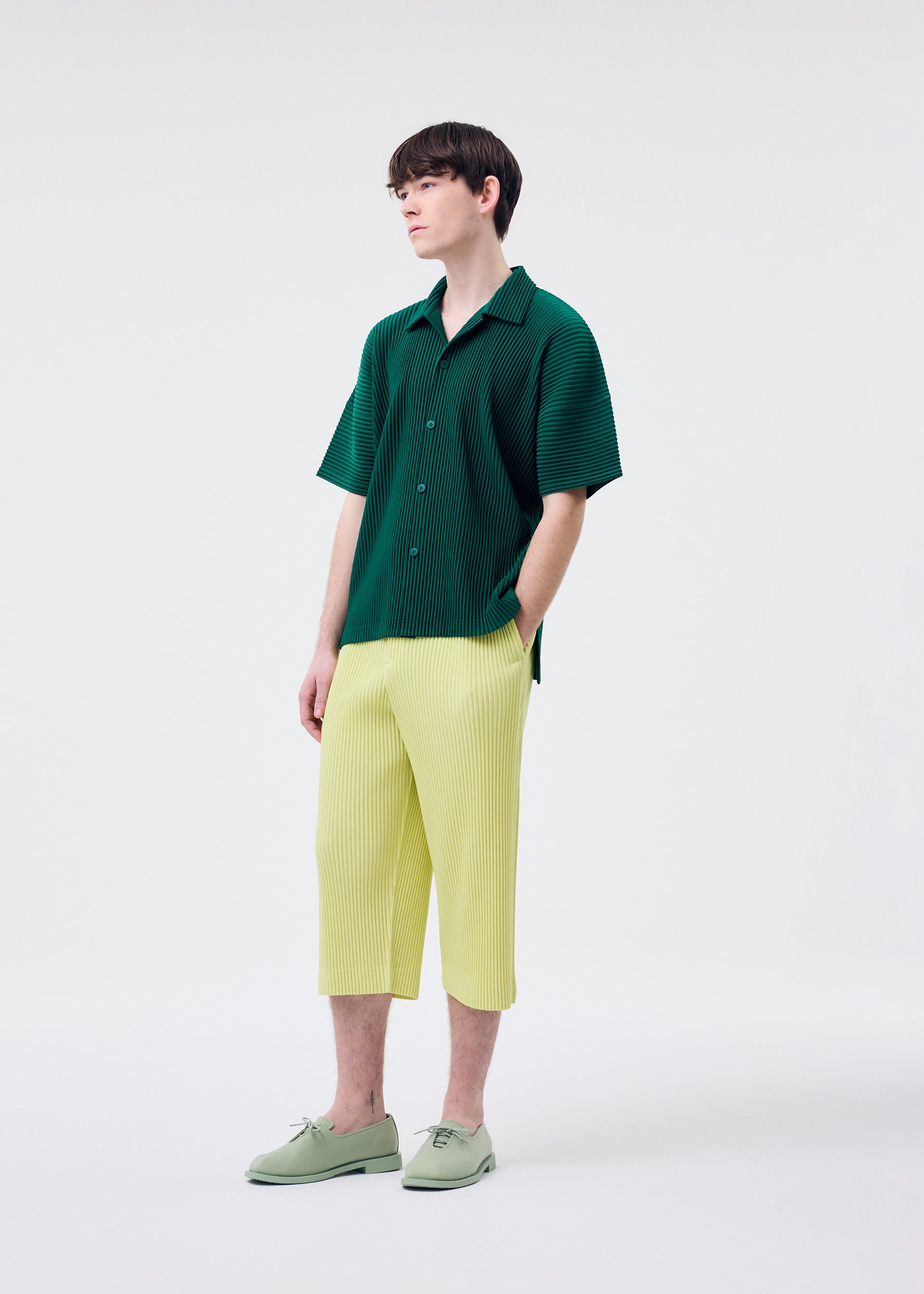 ★タグ付き美品★ Hommeplisse オムプリッセ ポロシャツ ハーフパンツ HOMME PLISSÉ ISSEY MIYAKE – isseymiyake.com