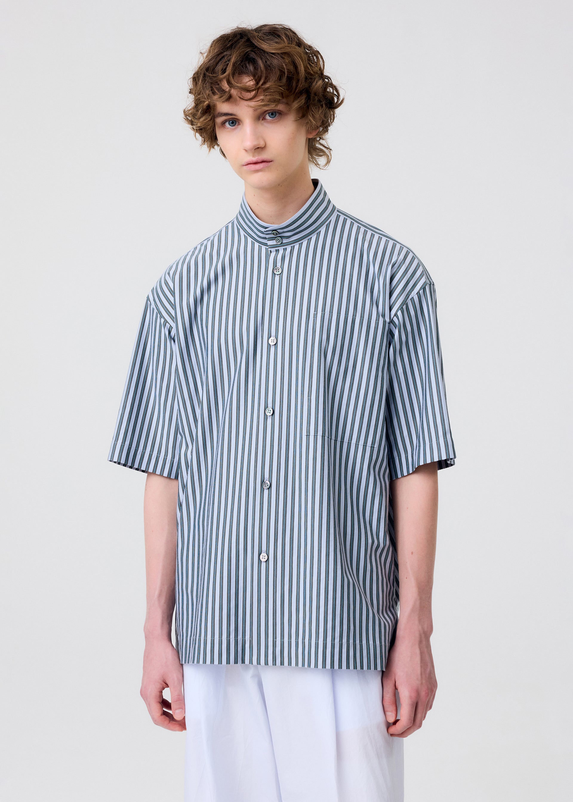 イッセイミヤケ シャツ S ホワイト ステッチ ストライプ ITKY1JYQTDIE MEN / SHIRTS – ISSEY MIYAKE ONLINE STORE
