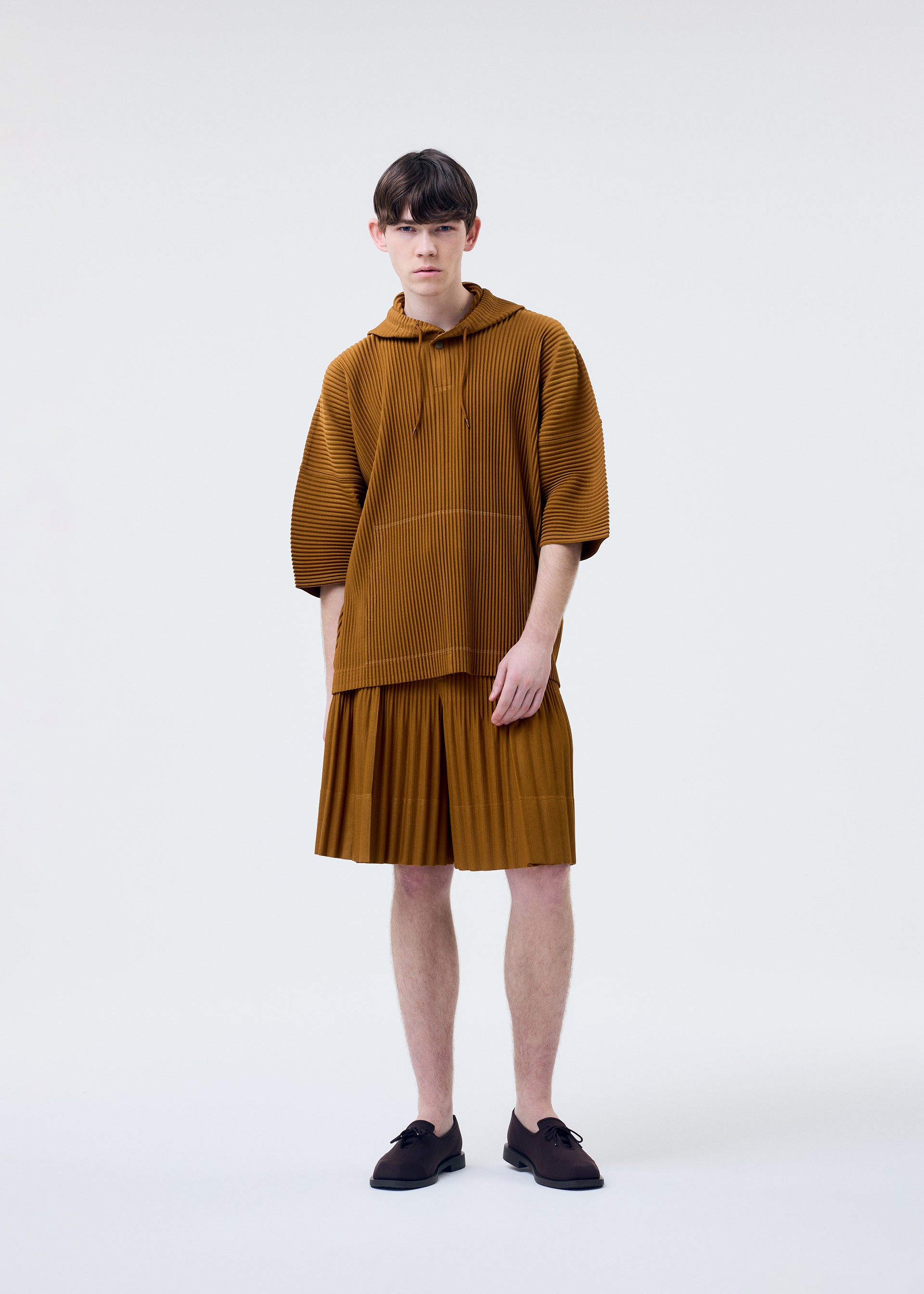 HOMME PLISSÉ ISSEY MIYAKE – isseymiyake.com