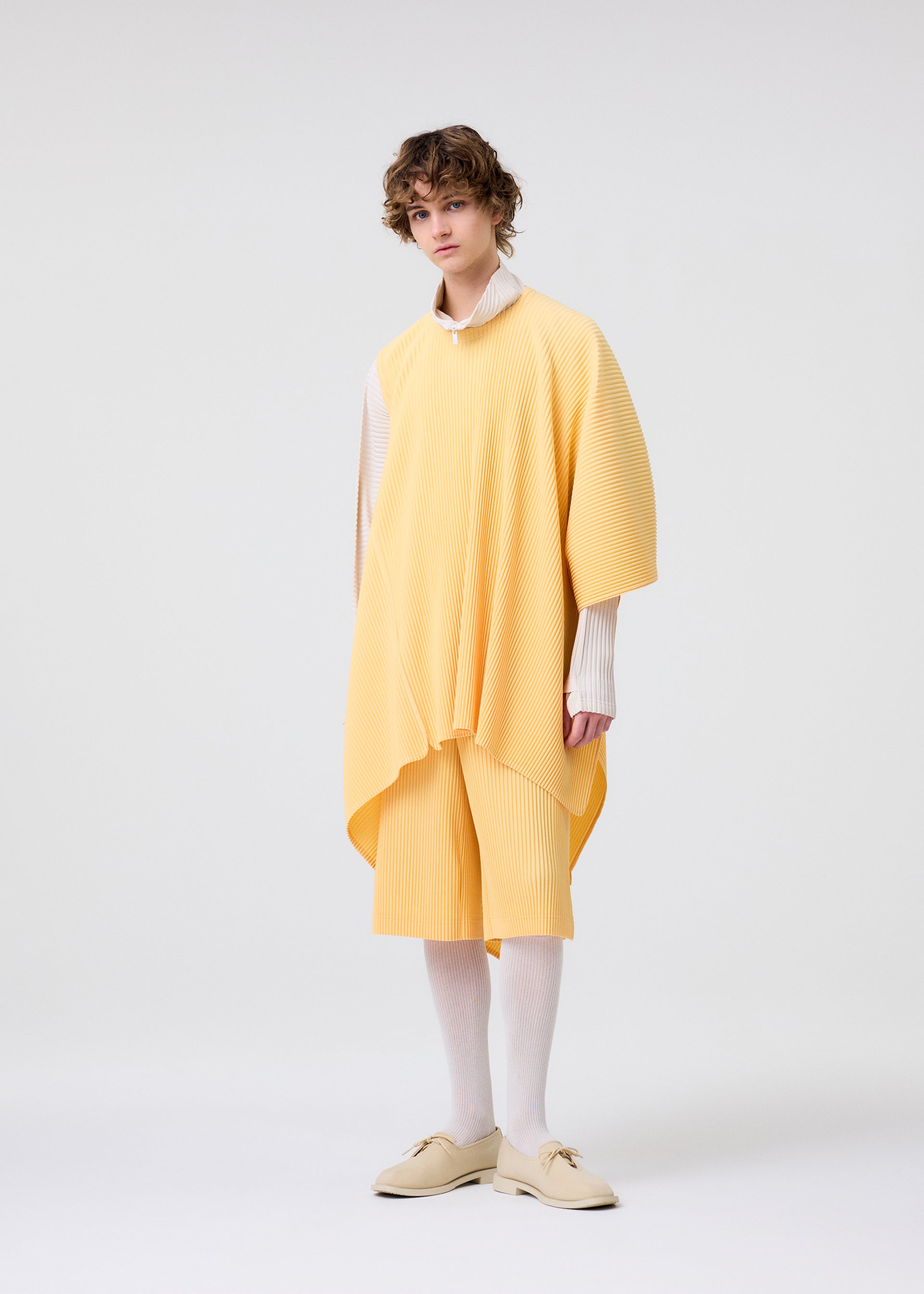メンズ／トップス／トップ – isseymiyake.com