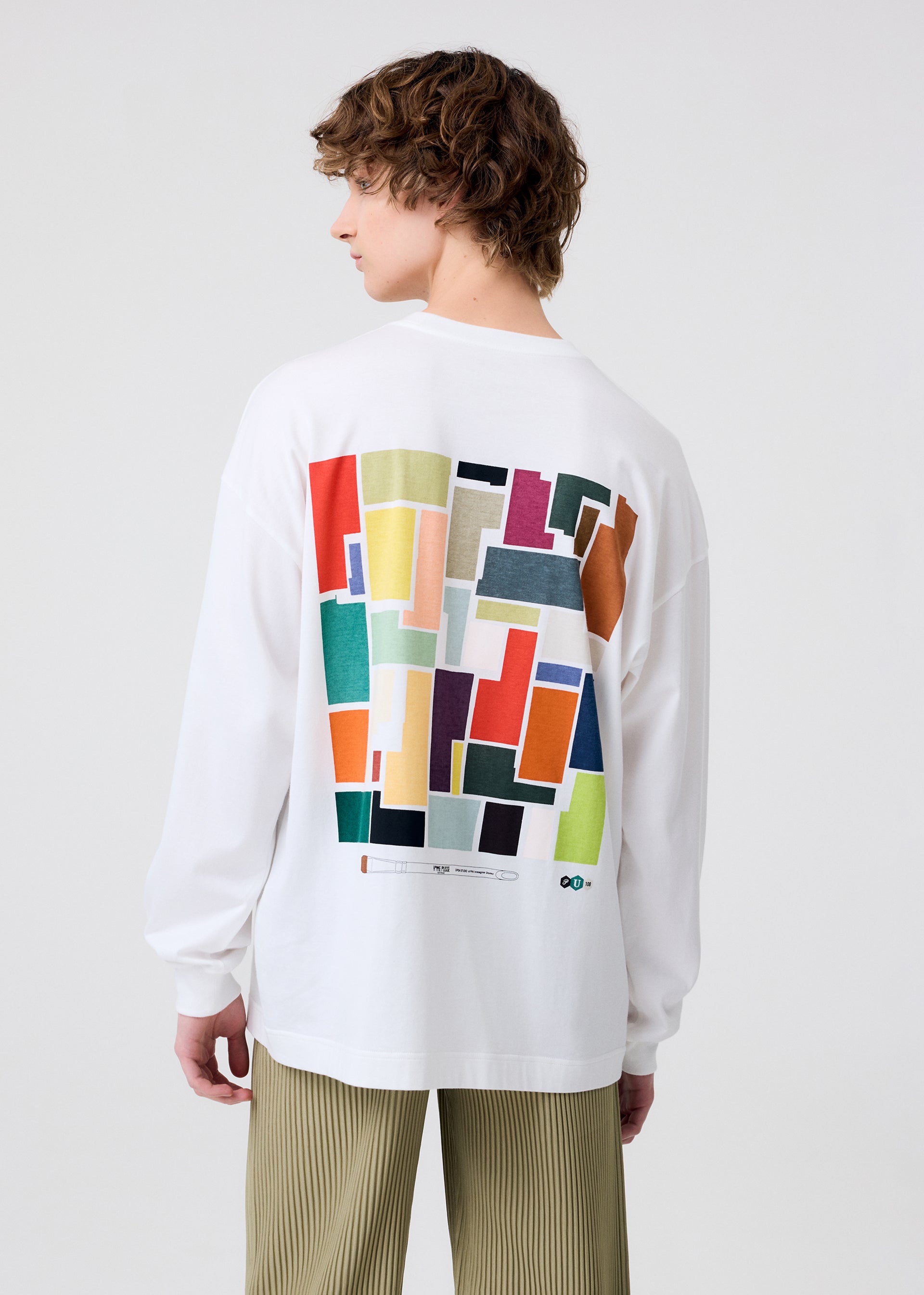ISSEY MIYAKE 幾何学模様 長袖Tシャツ COLOR CHIPS T-SHIRT – isseymiyake.com