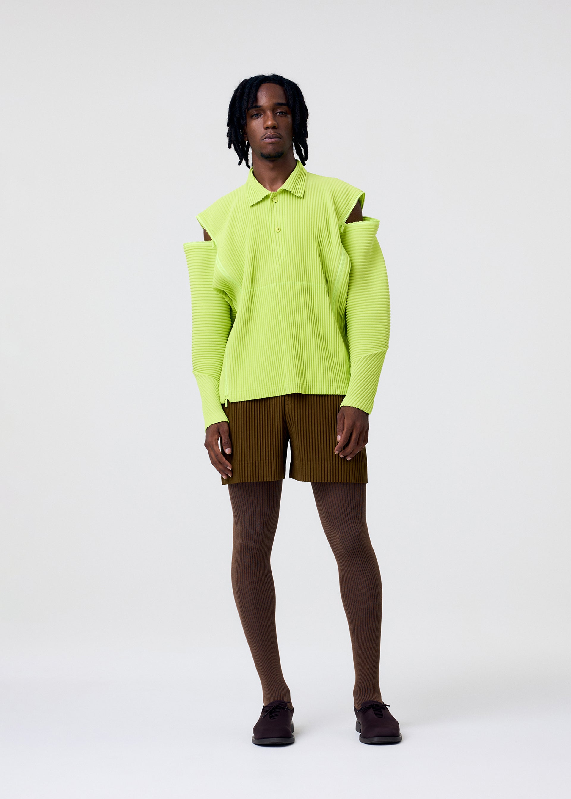 メンズ／トップス／トップ – isseymiyake.com