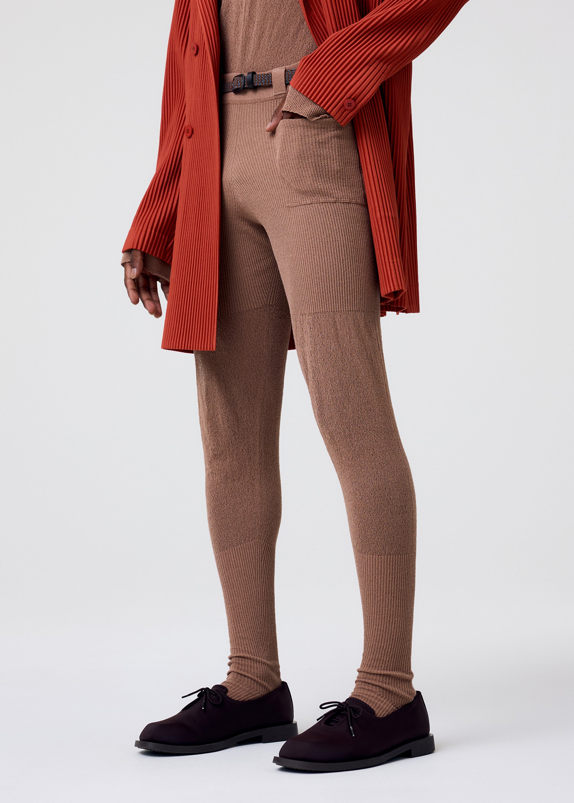 KNIT UNRAVELED – isseymiyake.com