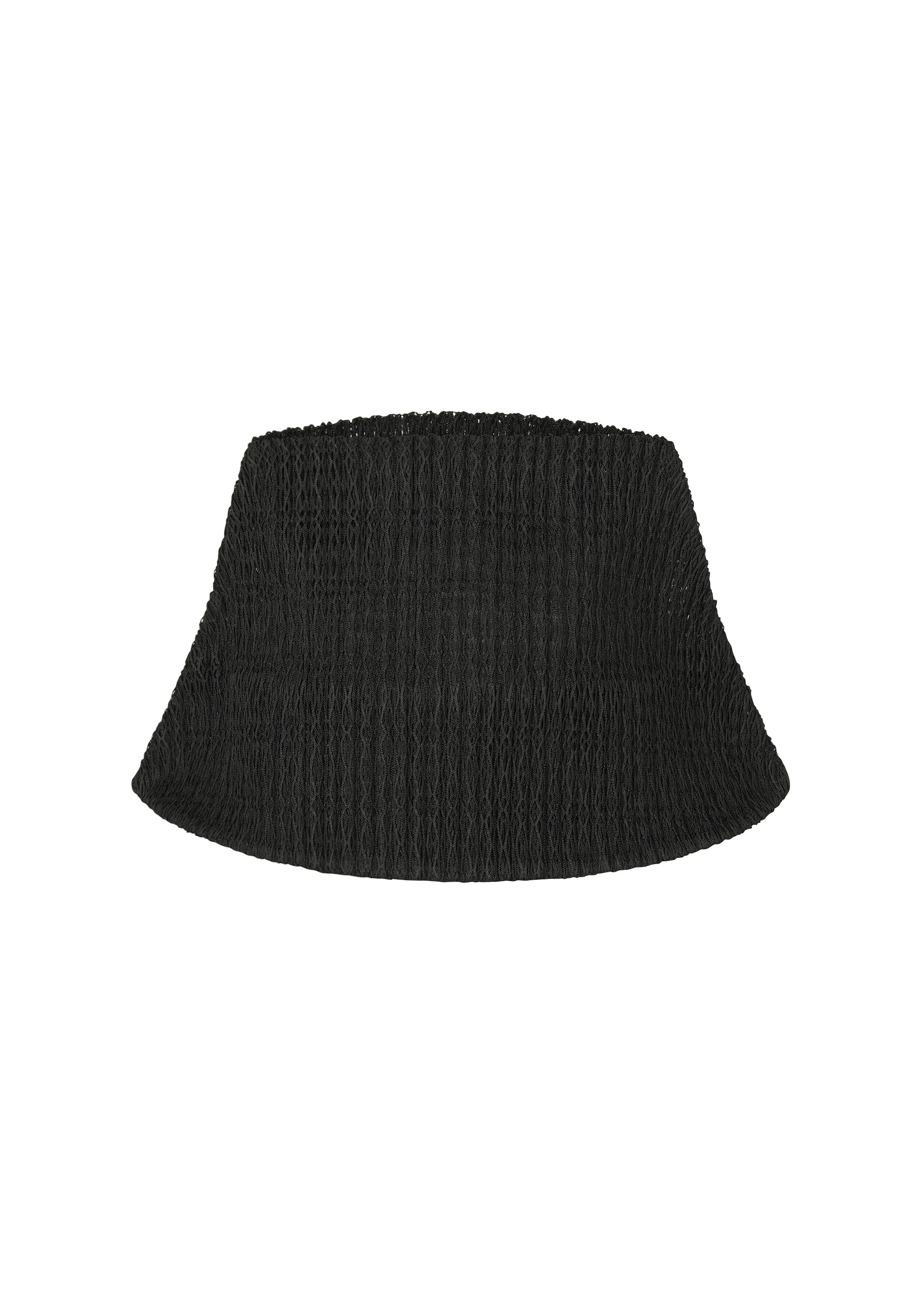 MESH PLEATS HAT – isseymiyake.com