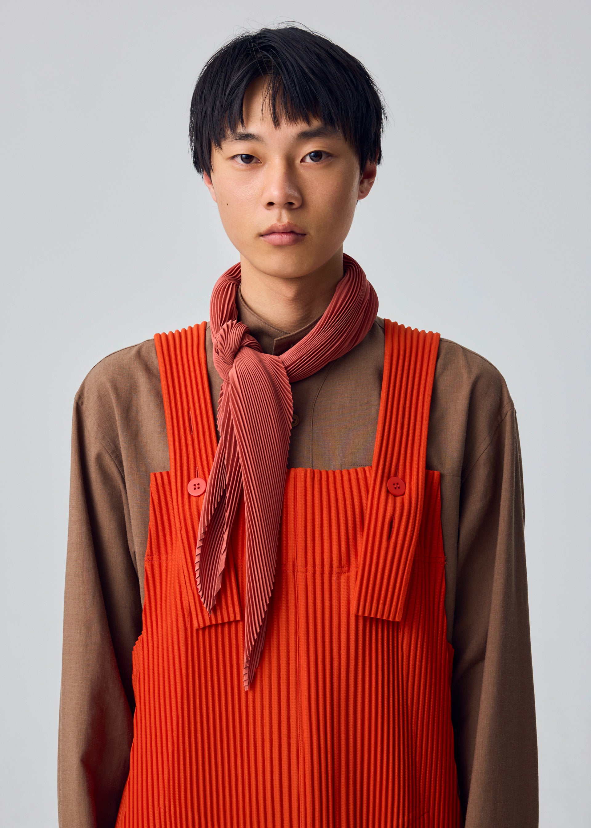 ♪♪ISSEY MIYAKE イッセイミヤケ プリーツ 波 ストール  ブラウン×パープル PLEATS STOLE – isseymiyake.com