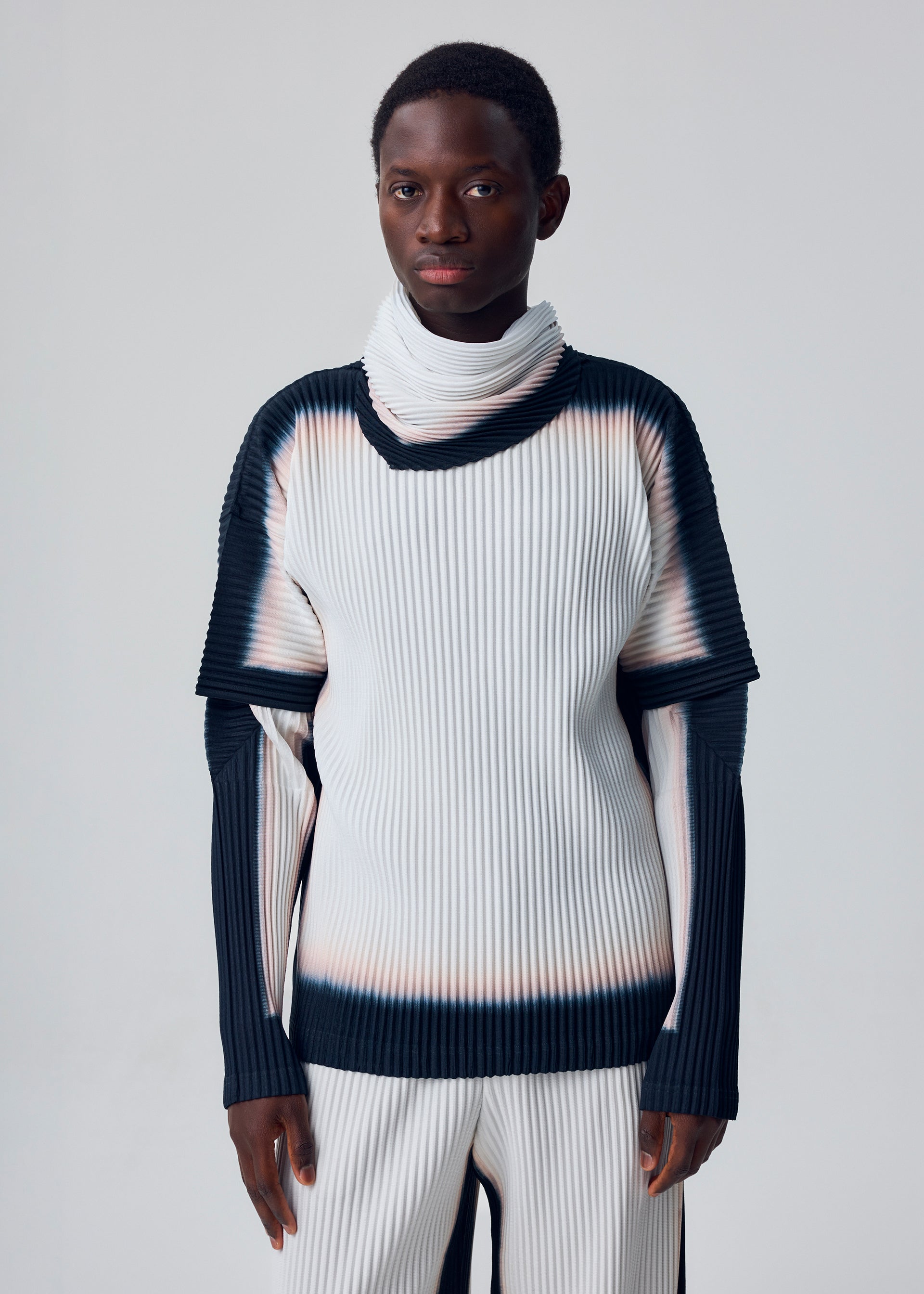 アクセサリー＆その他／ストール – isseymiyake.com