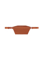 PLEATS SLIM BAG、バッグ&財布_ショルダーバッグ、オレンジ