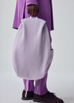 PLEATS BACKPACK、バッグ&財布_バックパック、着用画像2