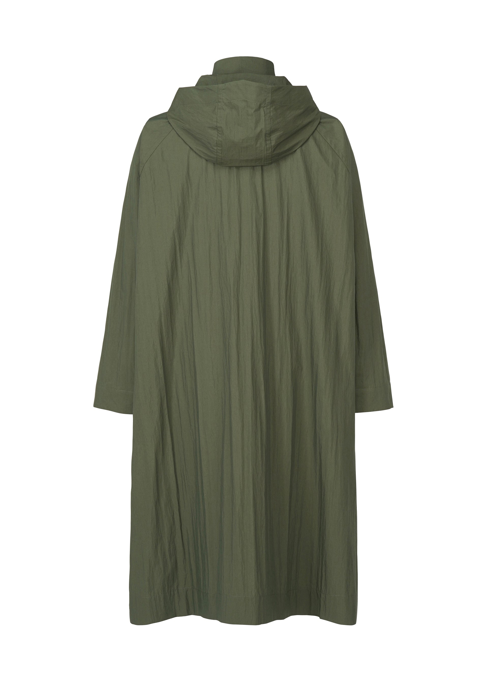 SLIT COAT – isseymiyake.com