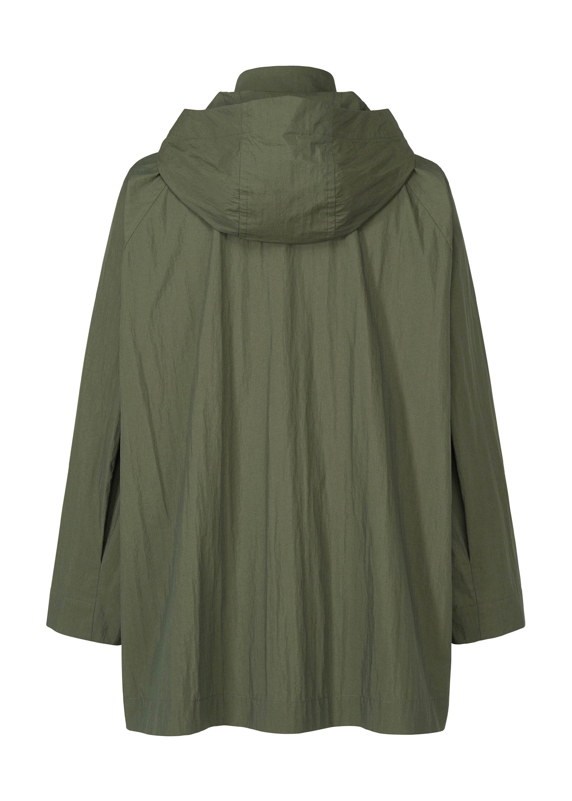 SLIT COAT – isseymiyake.com
