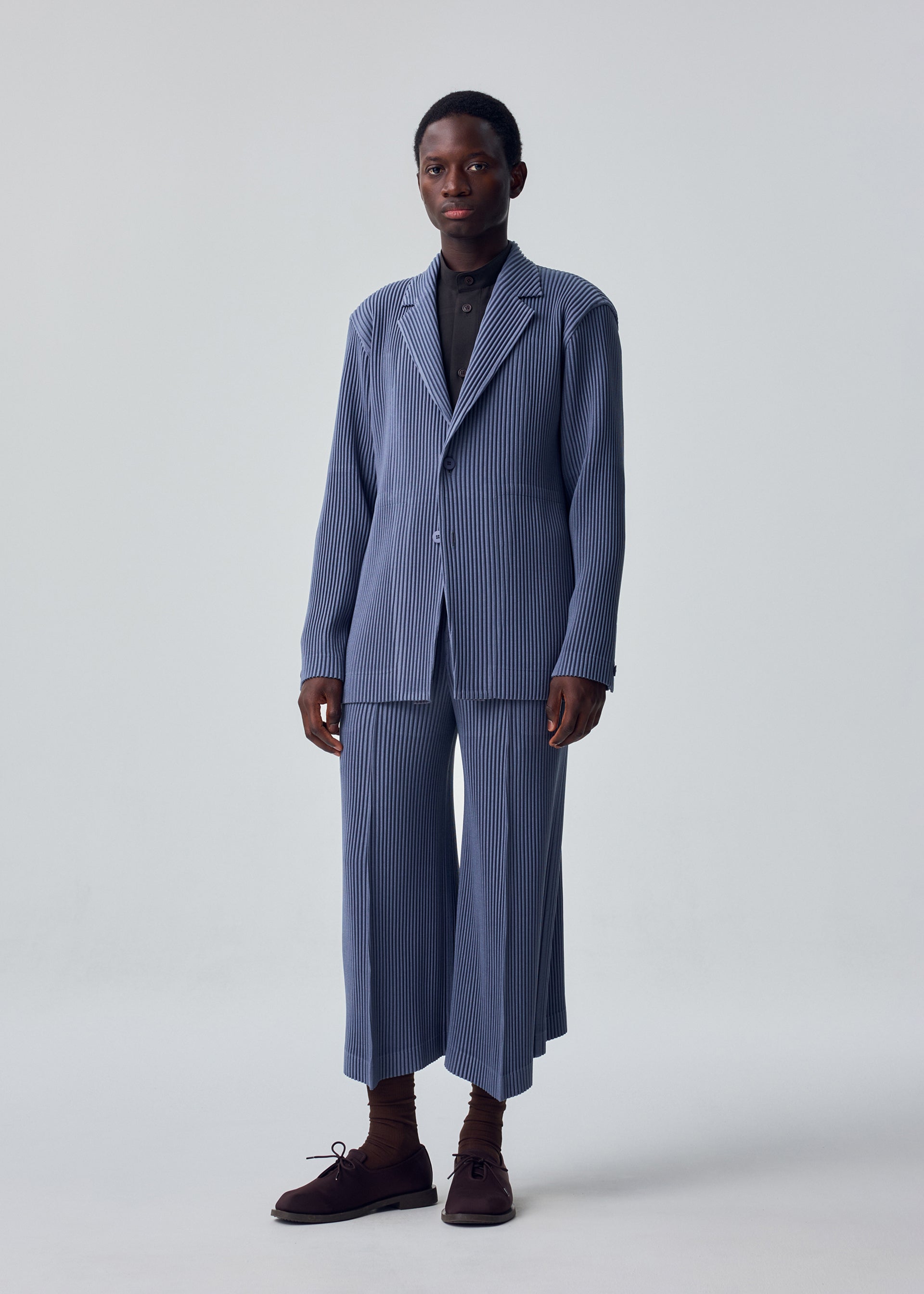 メンズ／パンツ – isseymiyake.com